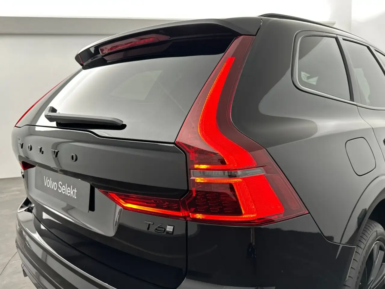 Volvo XC60 2026 — фото 11