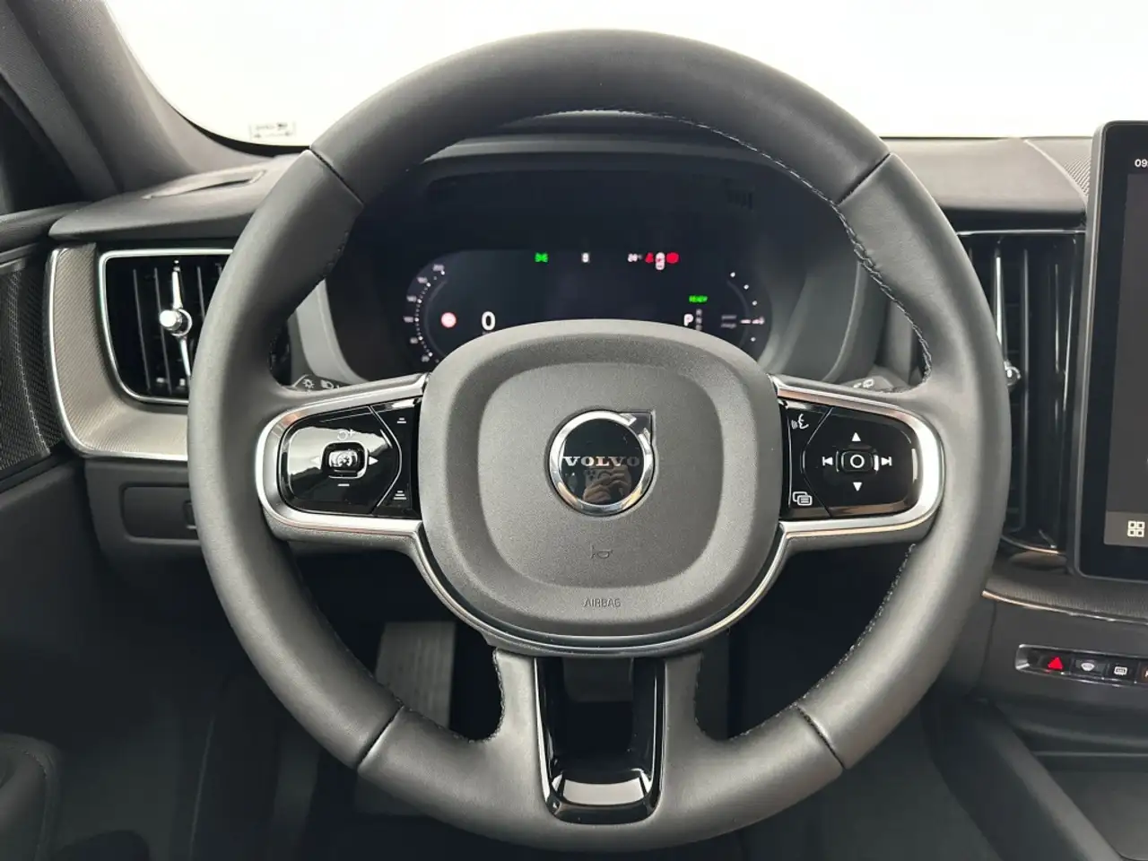 Volvo XC60 2026 — фото 21