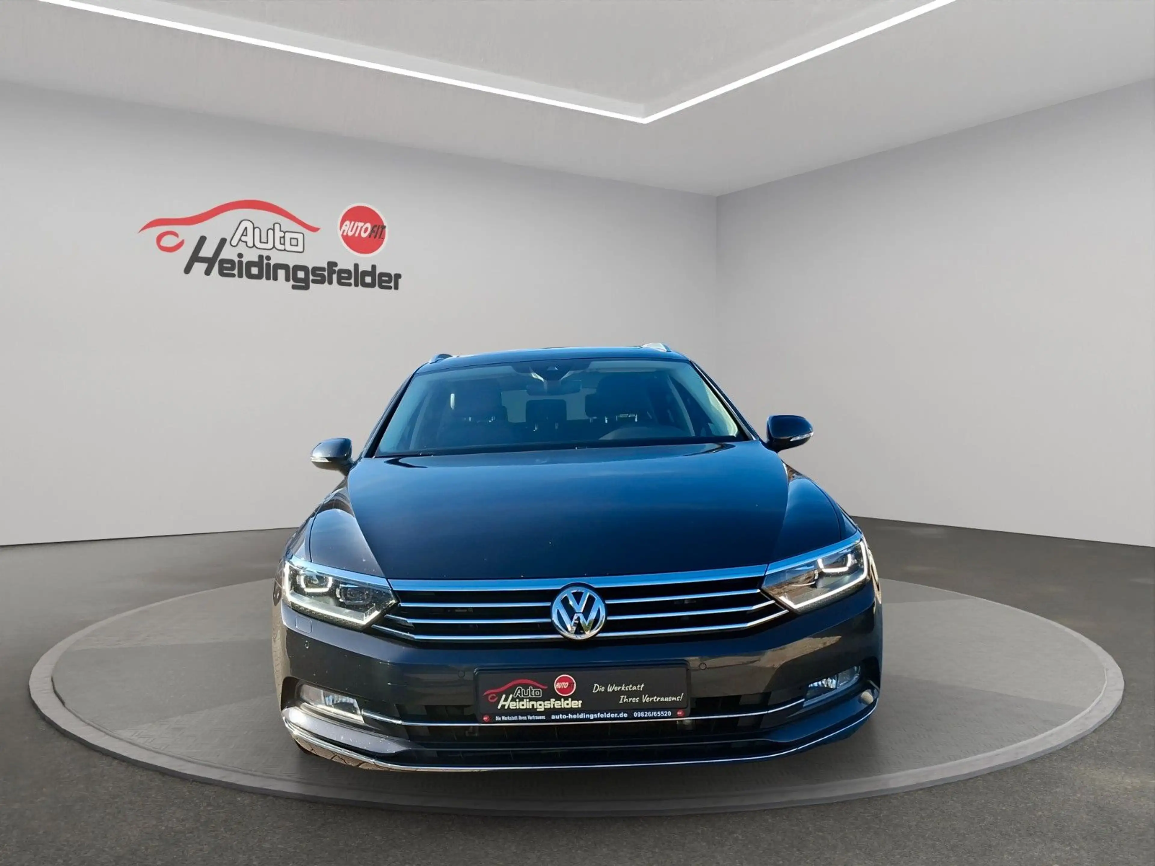 Volkswagen Passat Variant Highline ACC,AHK,RFK,PDC,8-fach — photo 8