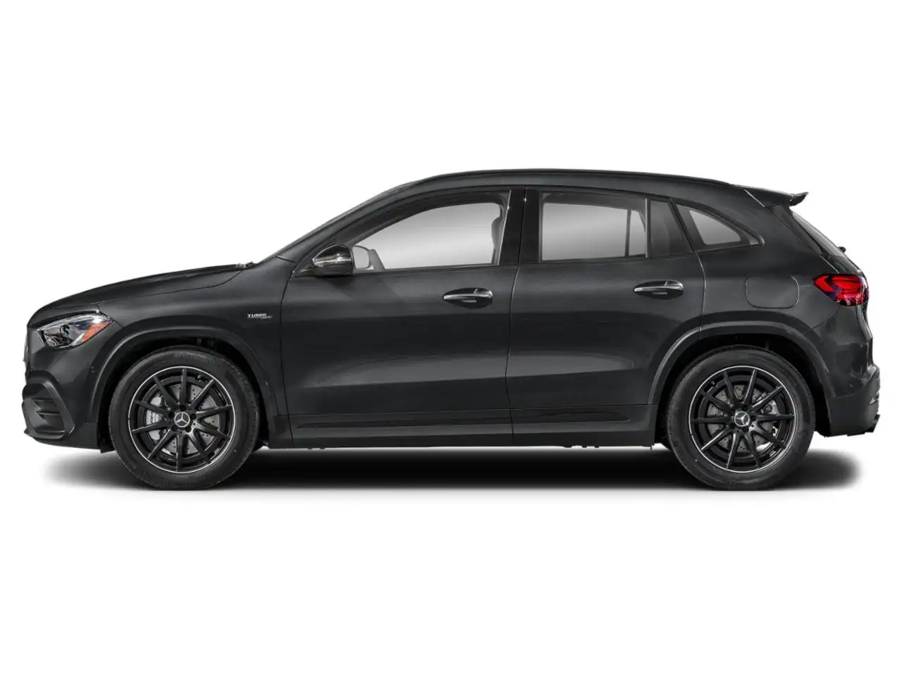 Mercedes-Benz GLA снимка Mercedes-Benz GLA