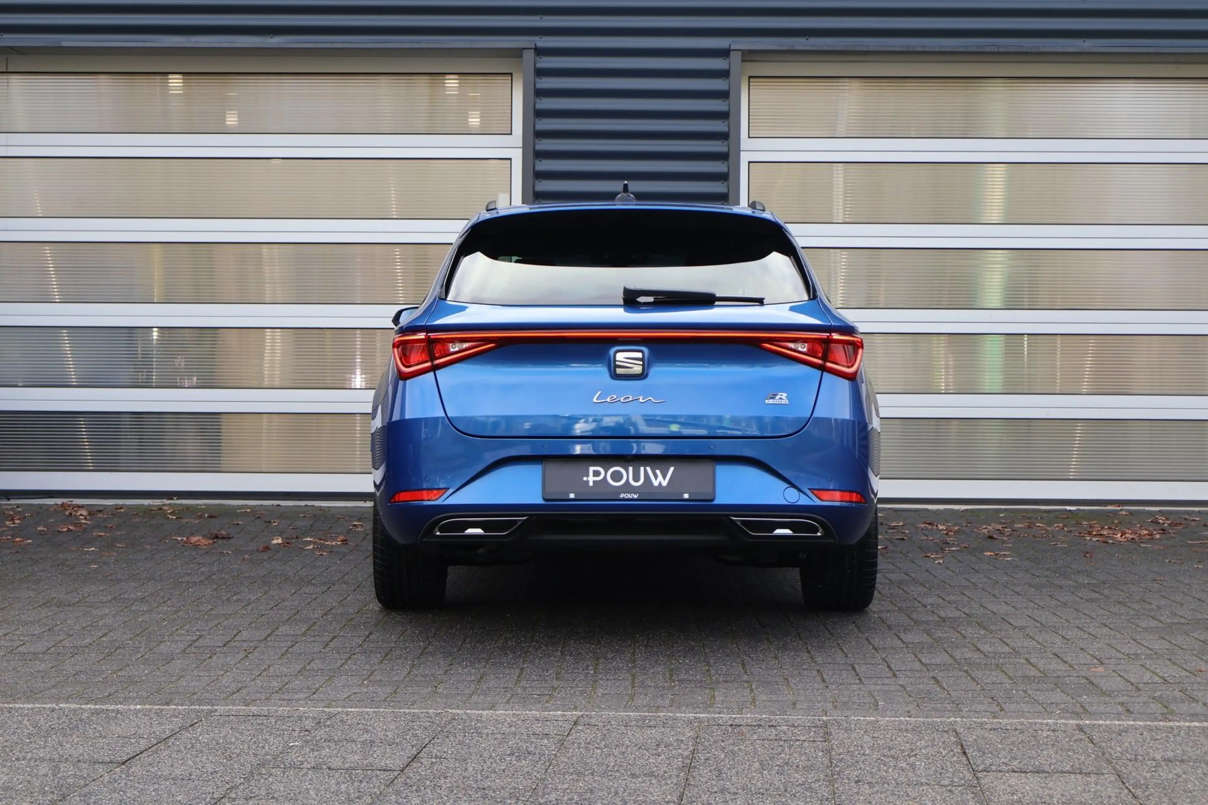 SEAT Leon e-Hybrid Sportstourer 1.5 TSI 204pk FR Business | Trekhaak — photo 9