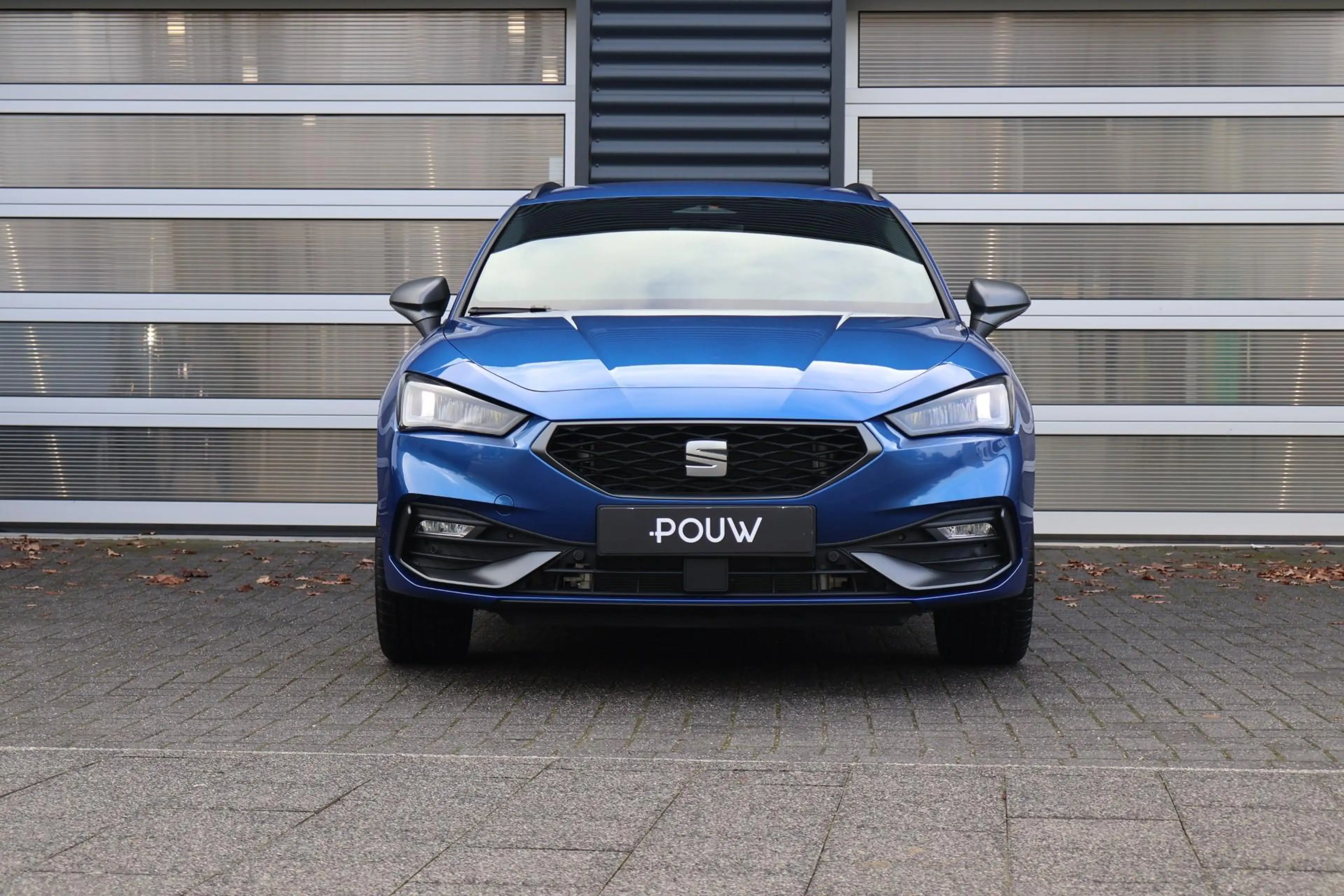 SEAT Leon e-Hybrid Sportstourer 1.5 TSI 204pk FR Business | Trekhaak — photo 6