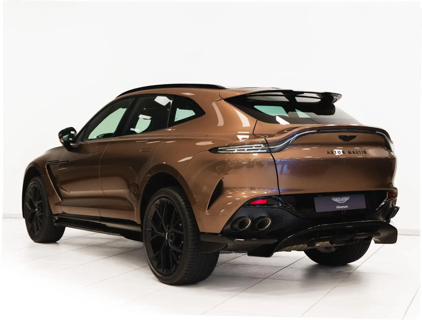 Aston Martin DBX 707 2025 MY Incl. BPM - 2