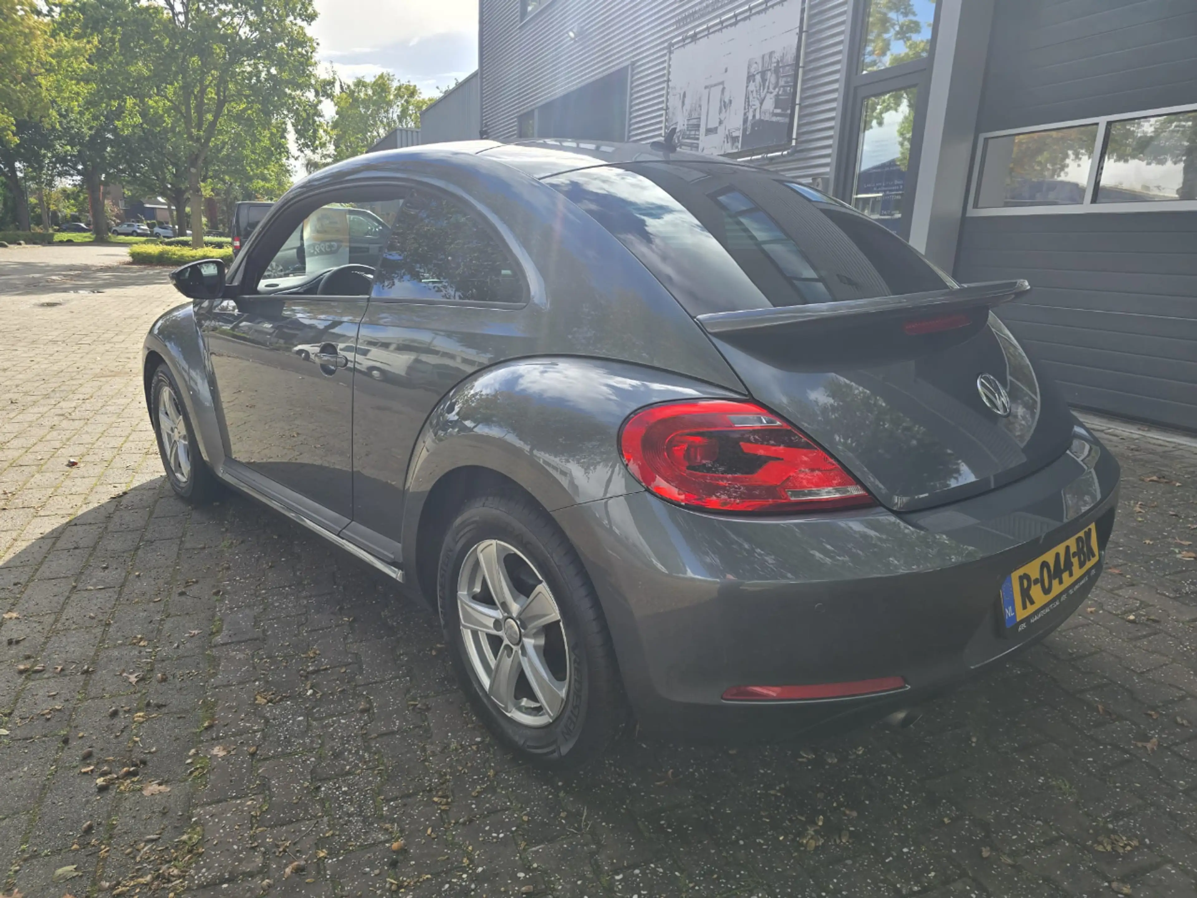 Volkswagen Beetle 1.2 TSI DESIGN AIRCO — photo 8