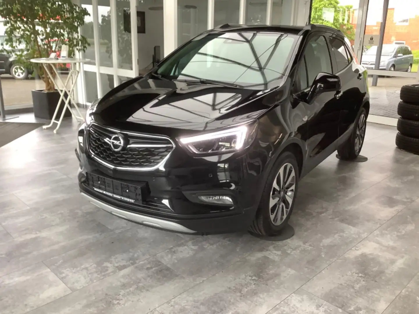 Opel Mokka X Ultimate AUTOMATIK AHK NAVI LEDER LED Fekete - 1