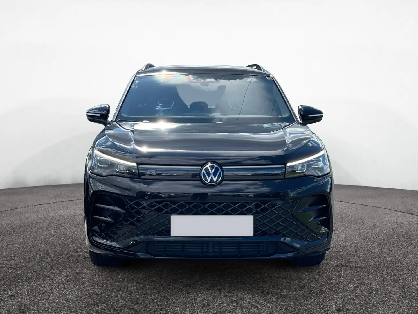 Volkswagen Tiguan R-Line eTSI DSG|AHK|NAVI|BLACKS|NEU-M Schwarz - 2