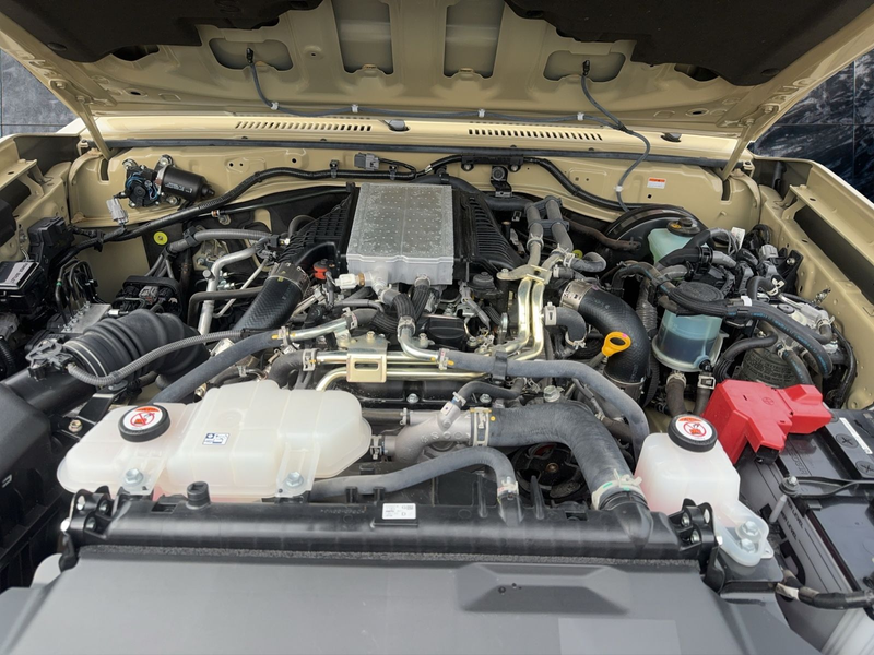Toyota Land Cruiser GDJ 71 SDLX+ Autom LED Leder SOFORT — photo 15