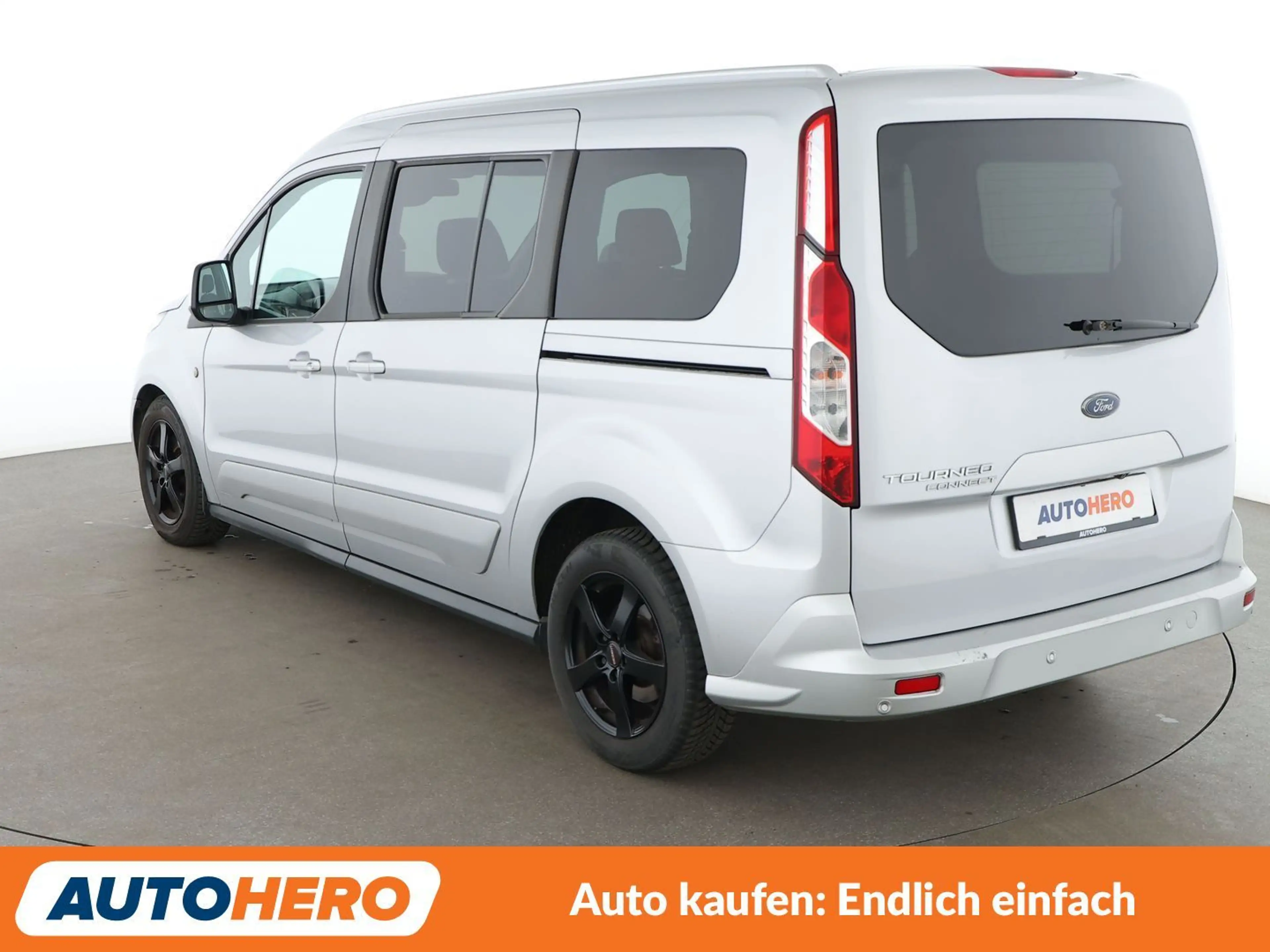 Ford Grand Tourneo 1.5 TDCi Titanium Aut.*NAVI*TEMPO*CAM*PDC*SHZ*ALU* — photo 4