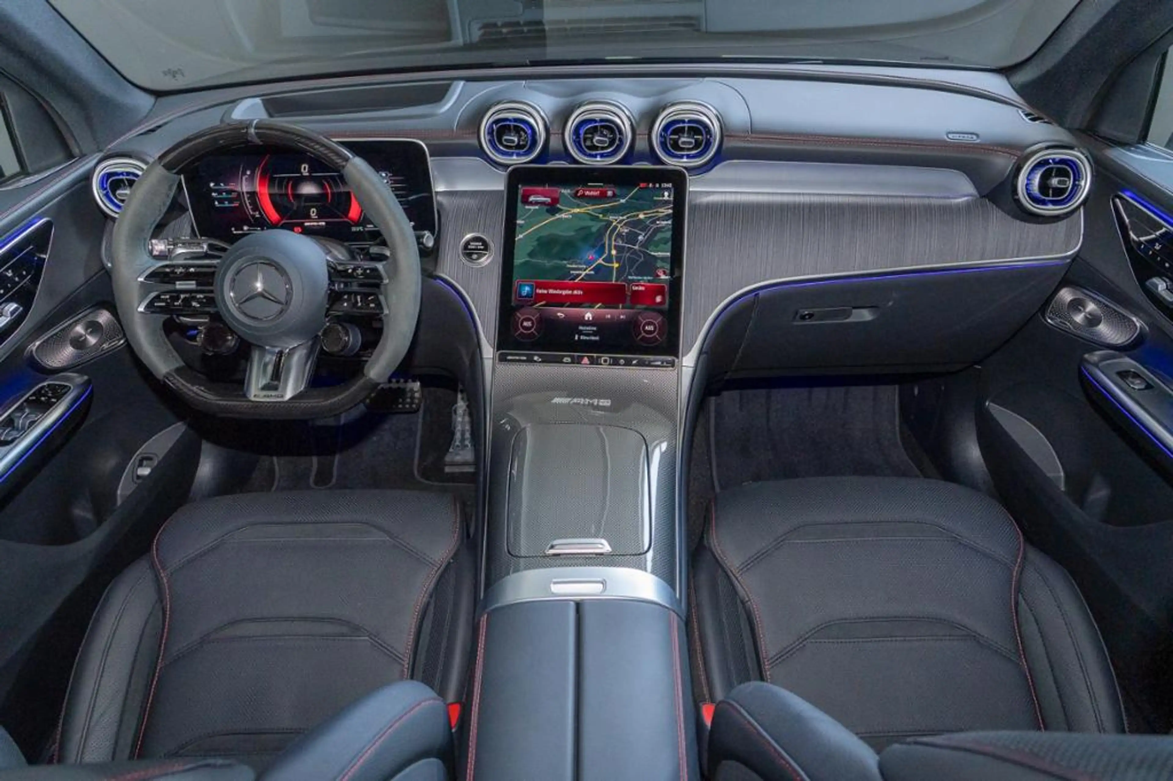 Mercedes-Benz GLC 43 AMG AMG GLC 43 4M *Night II Perf Pano Burm Head AHK — photo 7