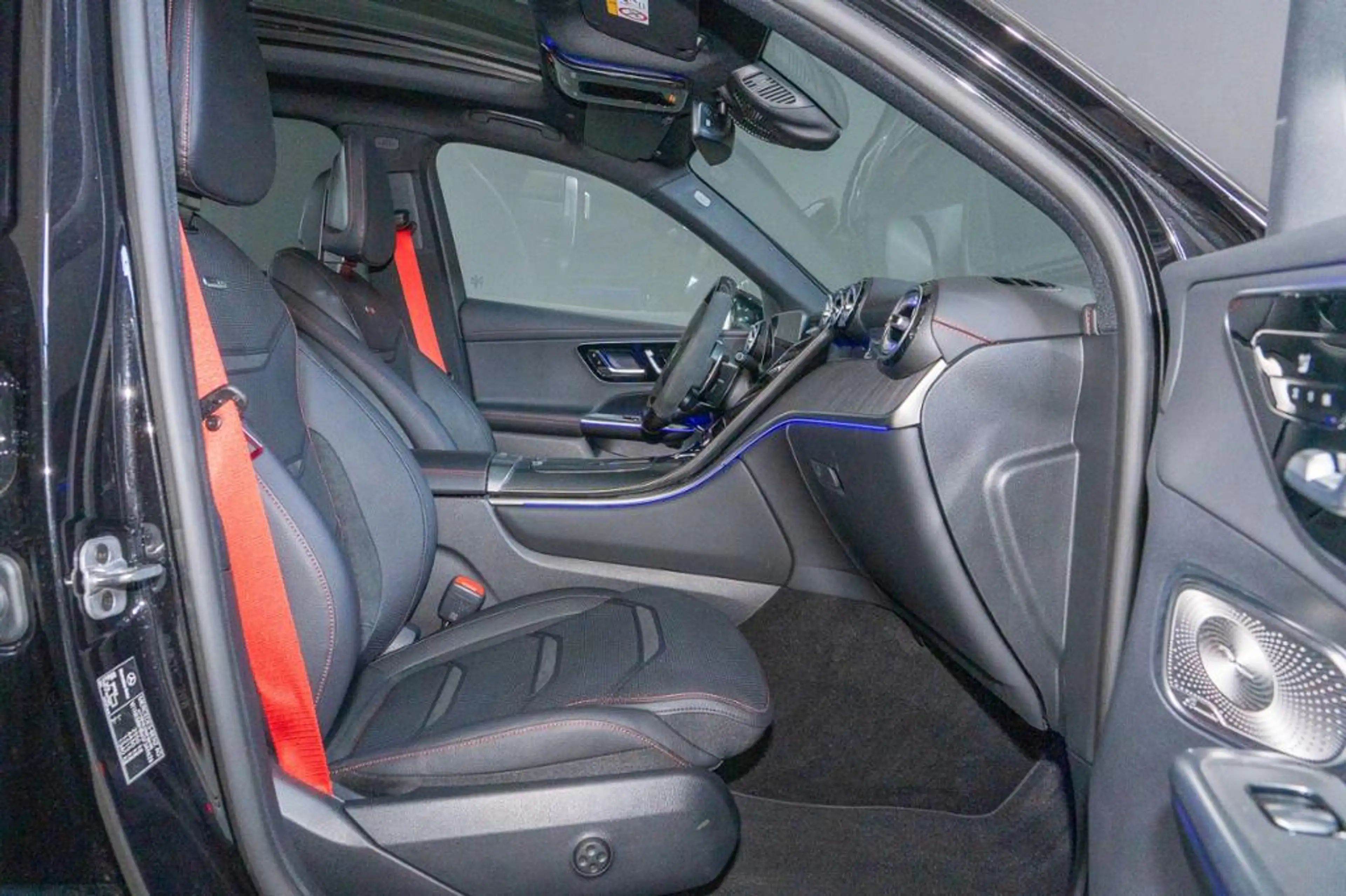 Mercedes-Benz GLC 43 AMG AMG GLC 43 4M *Night II Perf Pano Burm Head AHK — photo 8
