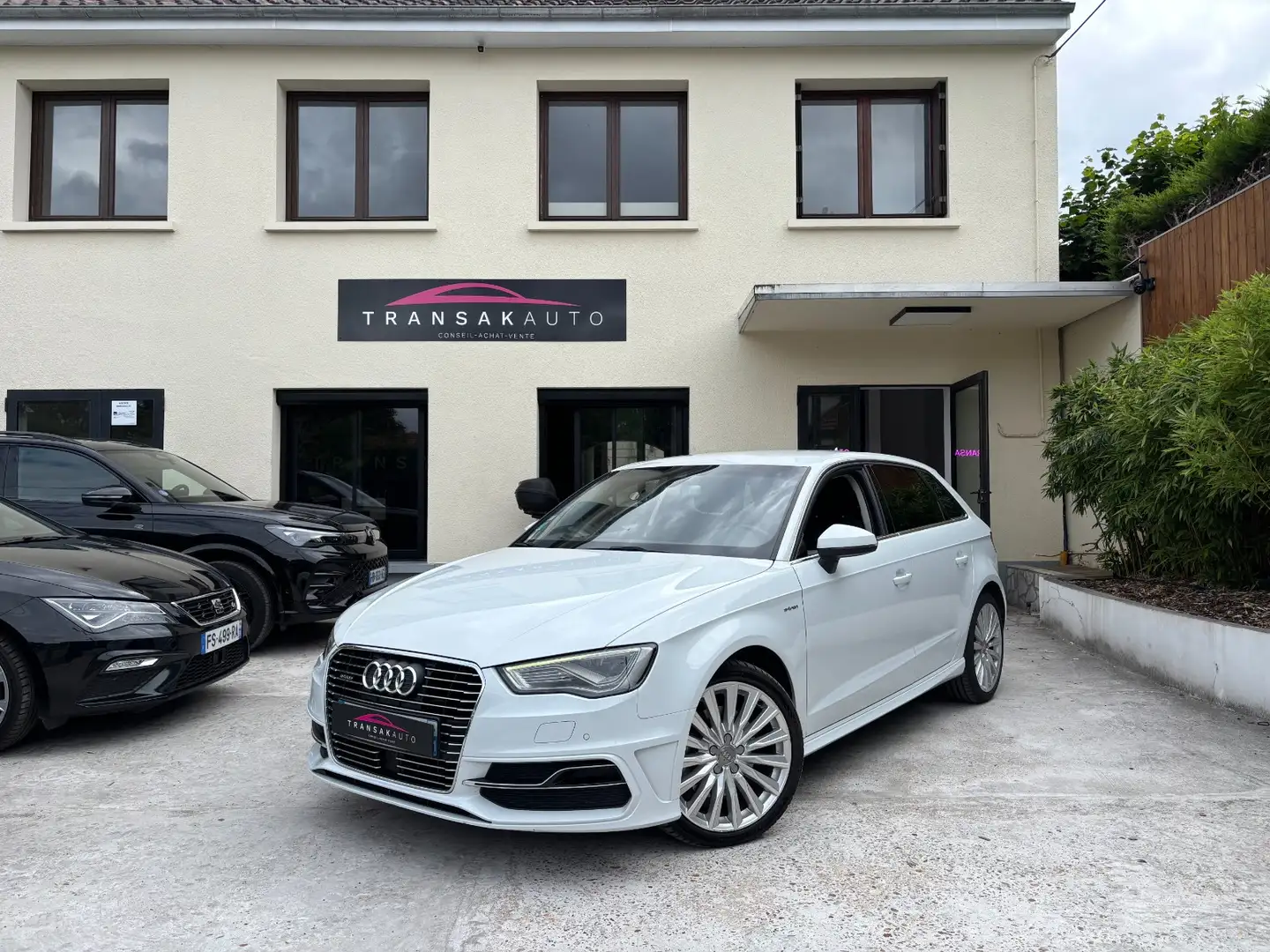 Audi A3 Ambition Luxe S tronic 6 Blanc - 1