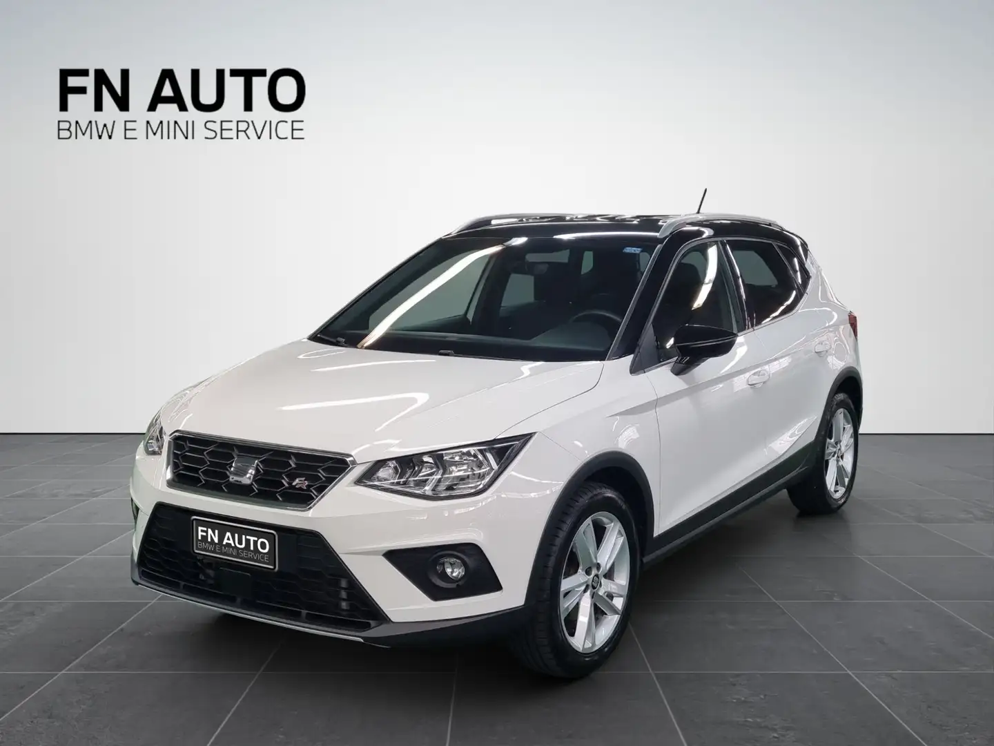 SEAT Arona 1.0 TGI FR Blanc - 1