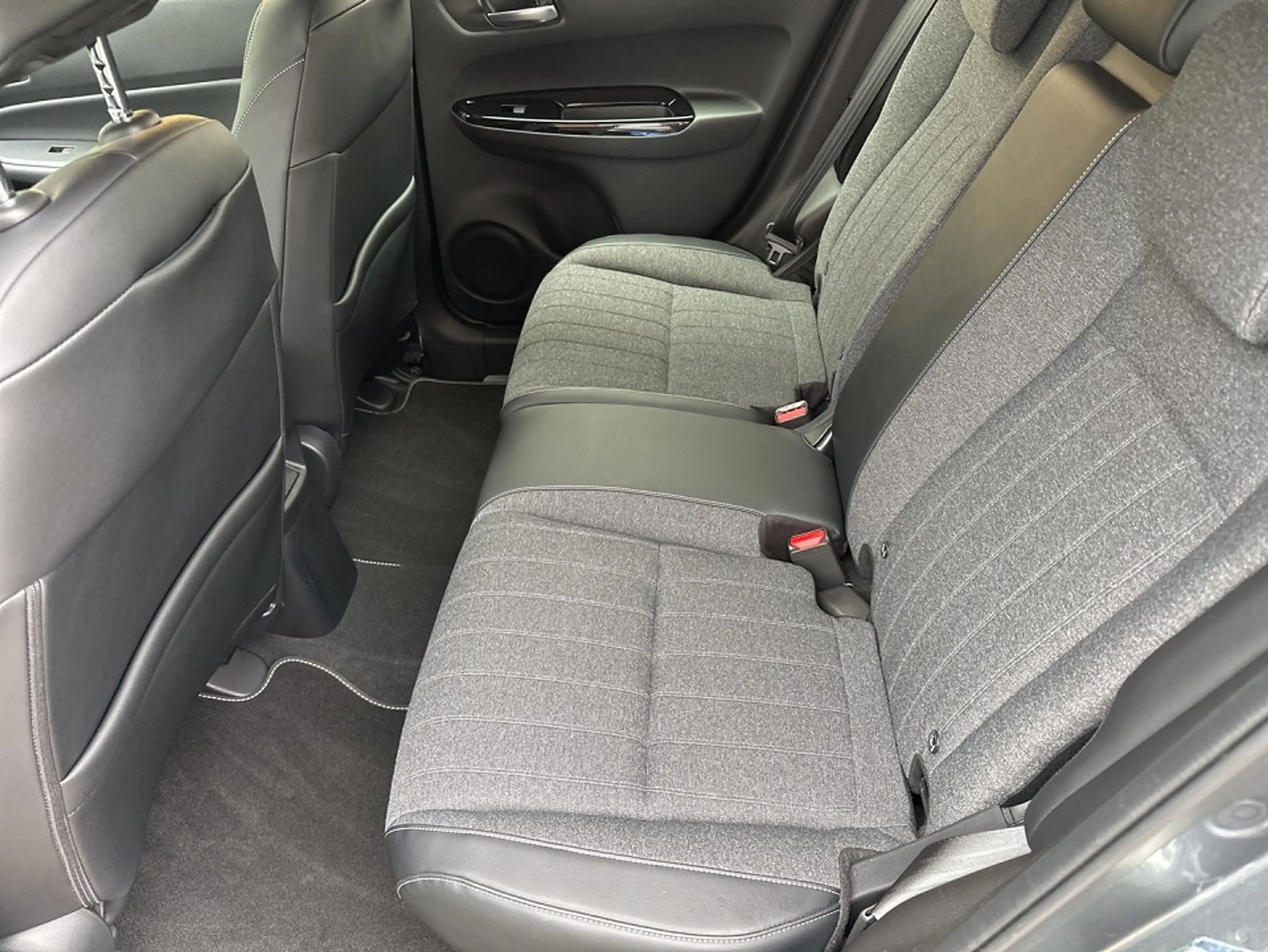 Honda Jazz Hybrid Elegance Aut. 1.5 i-MMD Hybrid Elegance — photo 10
