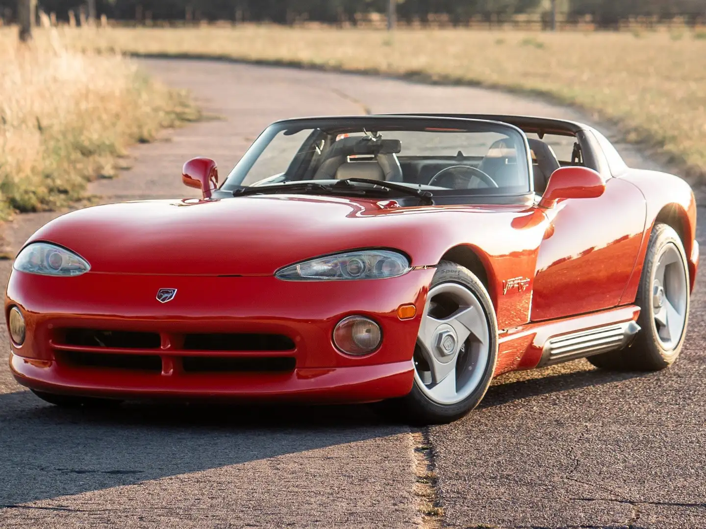 Dodge Viper Only 22.000 miles! Rouge - 1