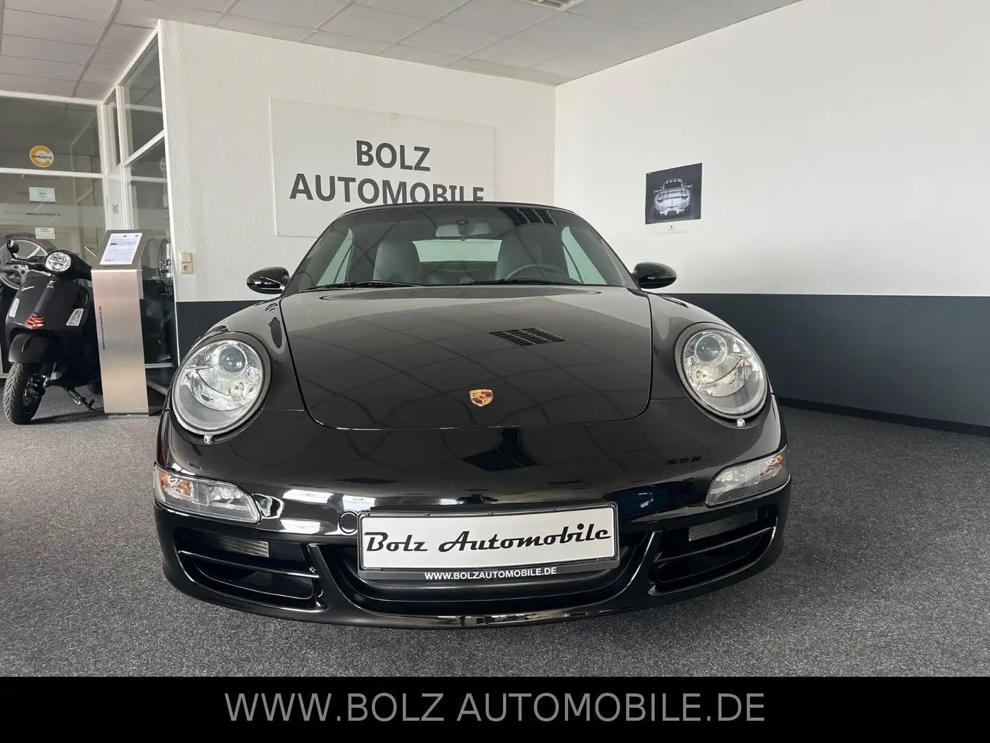 Porsche 997 911 / 997 Cabrio Deutsches Fz 1.Hand 64tkm Zwart - 2