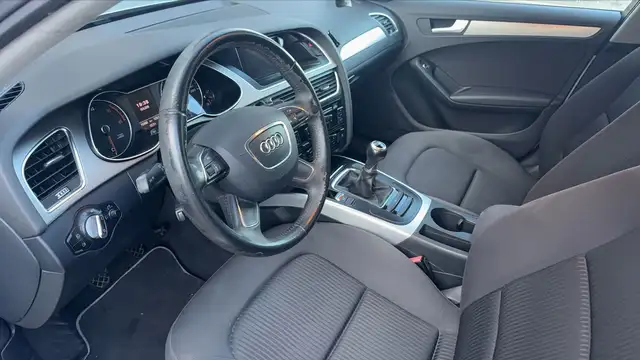 Audi A4 view 8