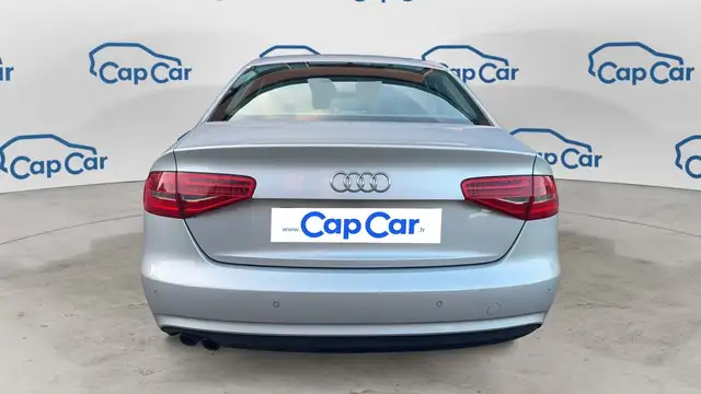 Audi A4 view 3