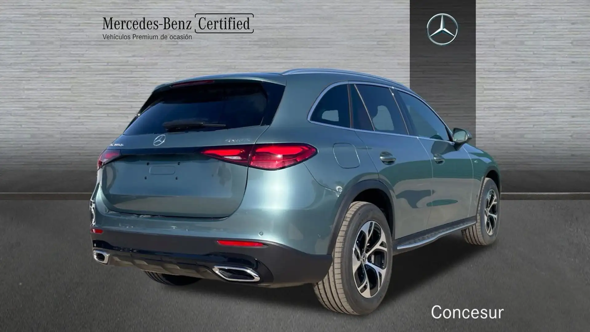 Mercedes-Benz GLC 300 de 4MATIC Vert - 2