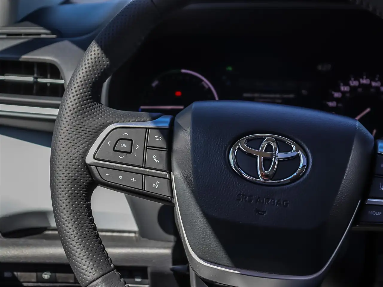 Toyota Sienna снимка Toyota Sienna
