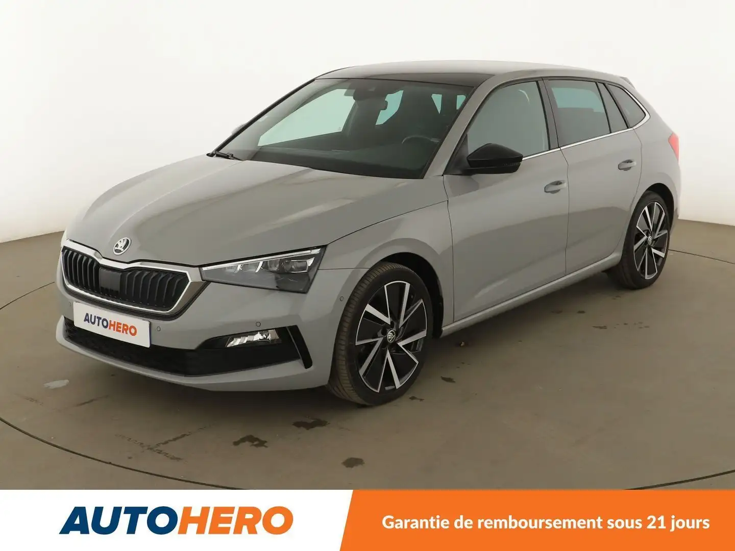 Skoda Scala 1.5 TSI Style DSG7 Gris - 1