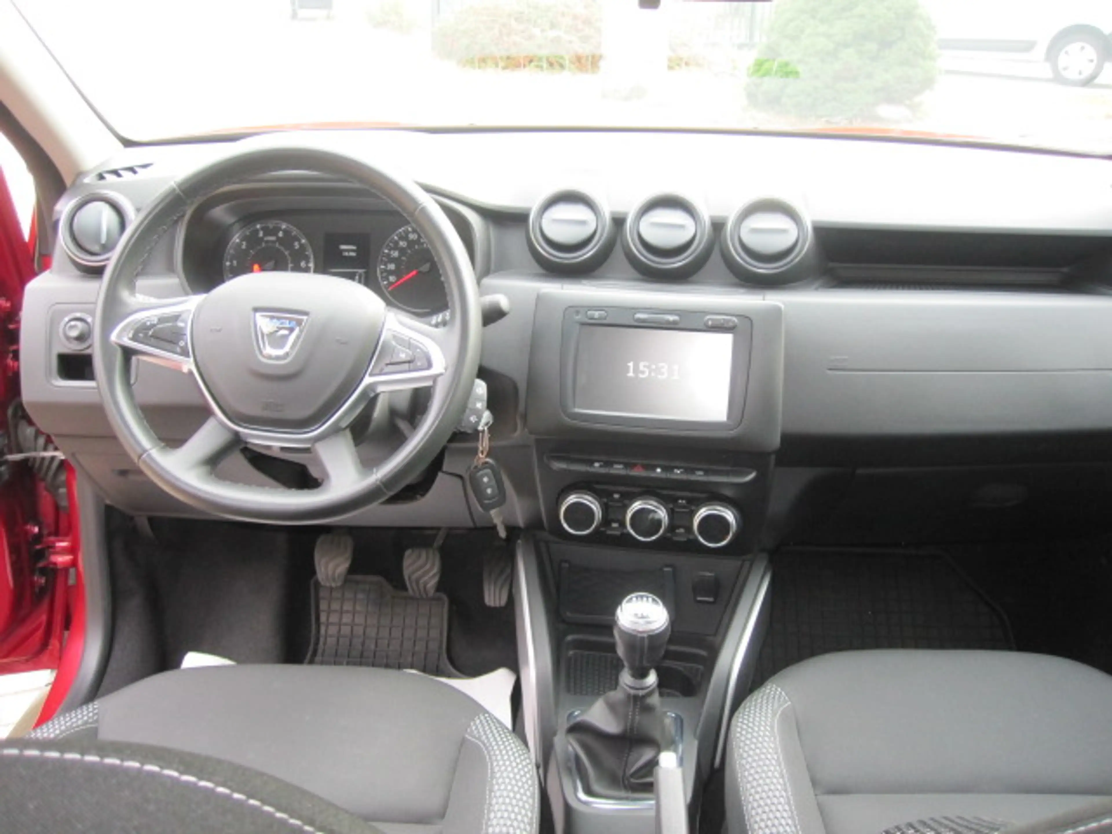 Dacia Duster Duster TCe 130 2WD GPF Prestige — photo 12
