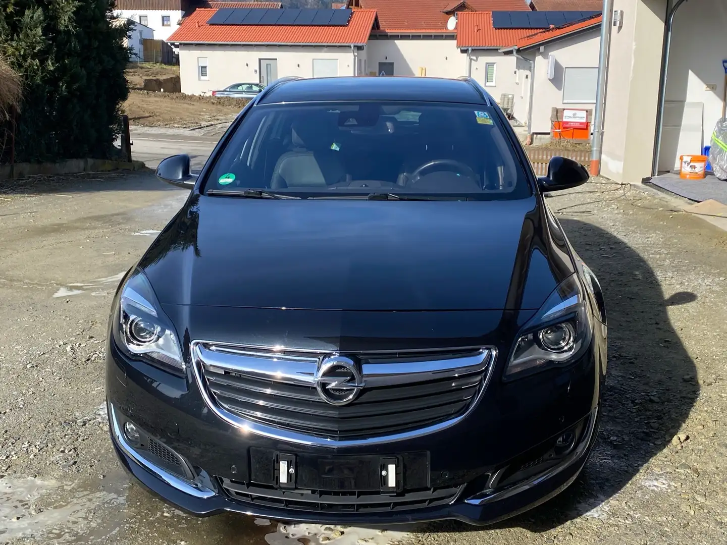 Opel Insignia Business Innovation 4x4 HU Neu Schwarz - 1