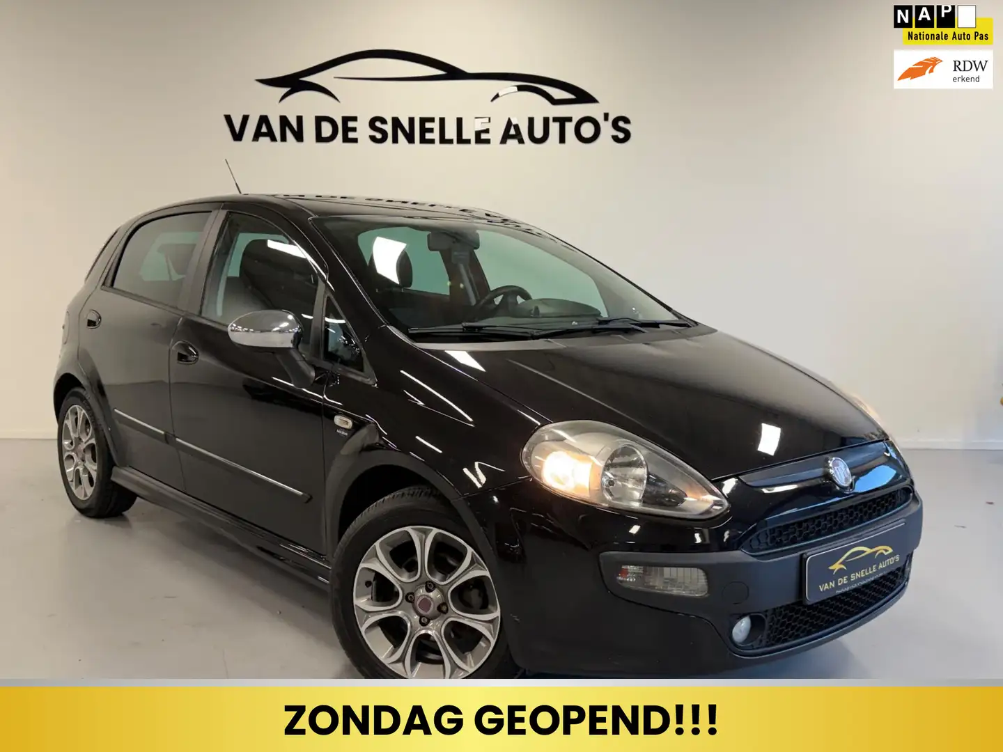 Fiat Punto Evo 1.4 Racing NIEUWEVERSNELLINGSBAK/PDC/CLIMA/CRUISE Schwarz - 1