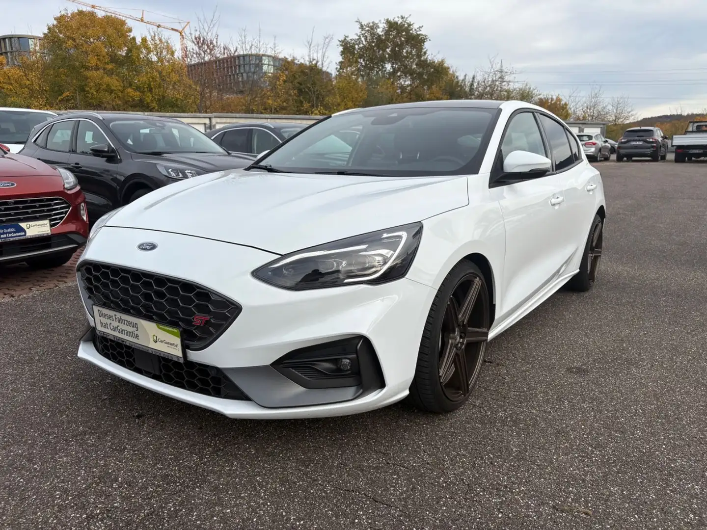 Ford Focus 2,3 EcoBoost ST Automatik+LED+NAVI+PANO Blanc - 2
