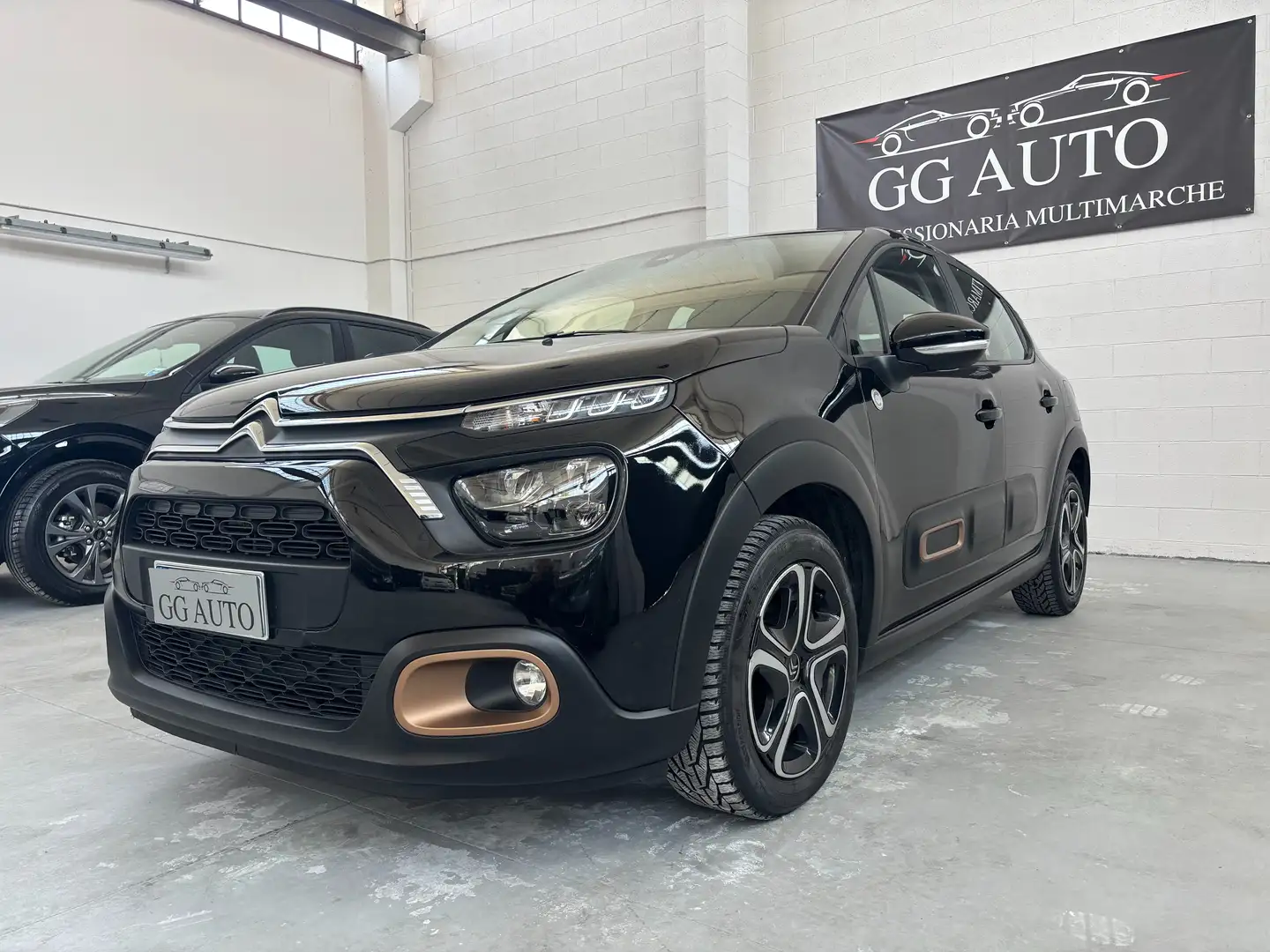 Citroen C3 C3 1.5 bluehdi Shine s Noir - 1