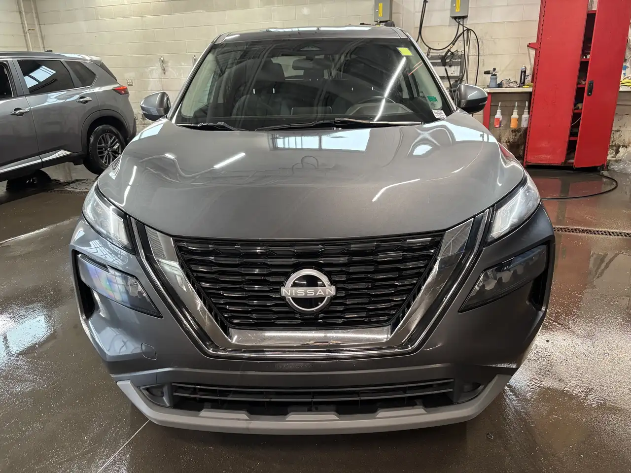 Nissan Rogue снимка Nissan Rogue