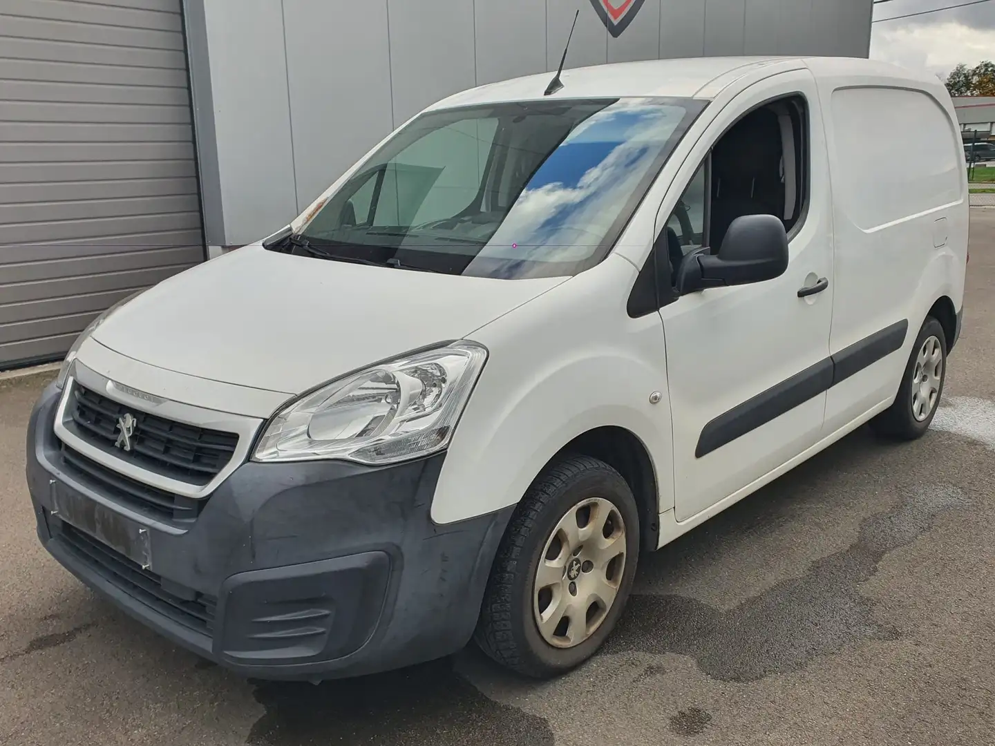 Peugeot Partner 1.6HDi°PROBLEME MOTEUR°AUTOMATIQUE°CLIM Blanc - 1