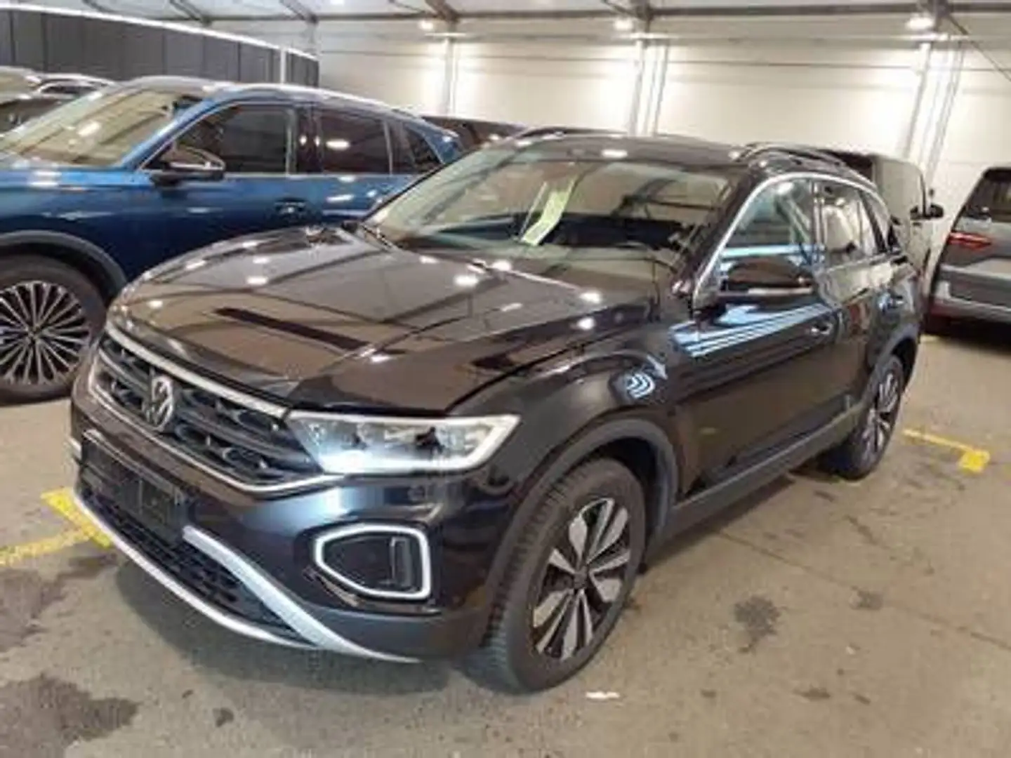 Volkswagen T-Roc 2.0 TDI DSG Goal Navi LEDPlus DAB+ FrontAs Schwarz - 2