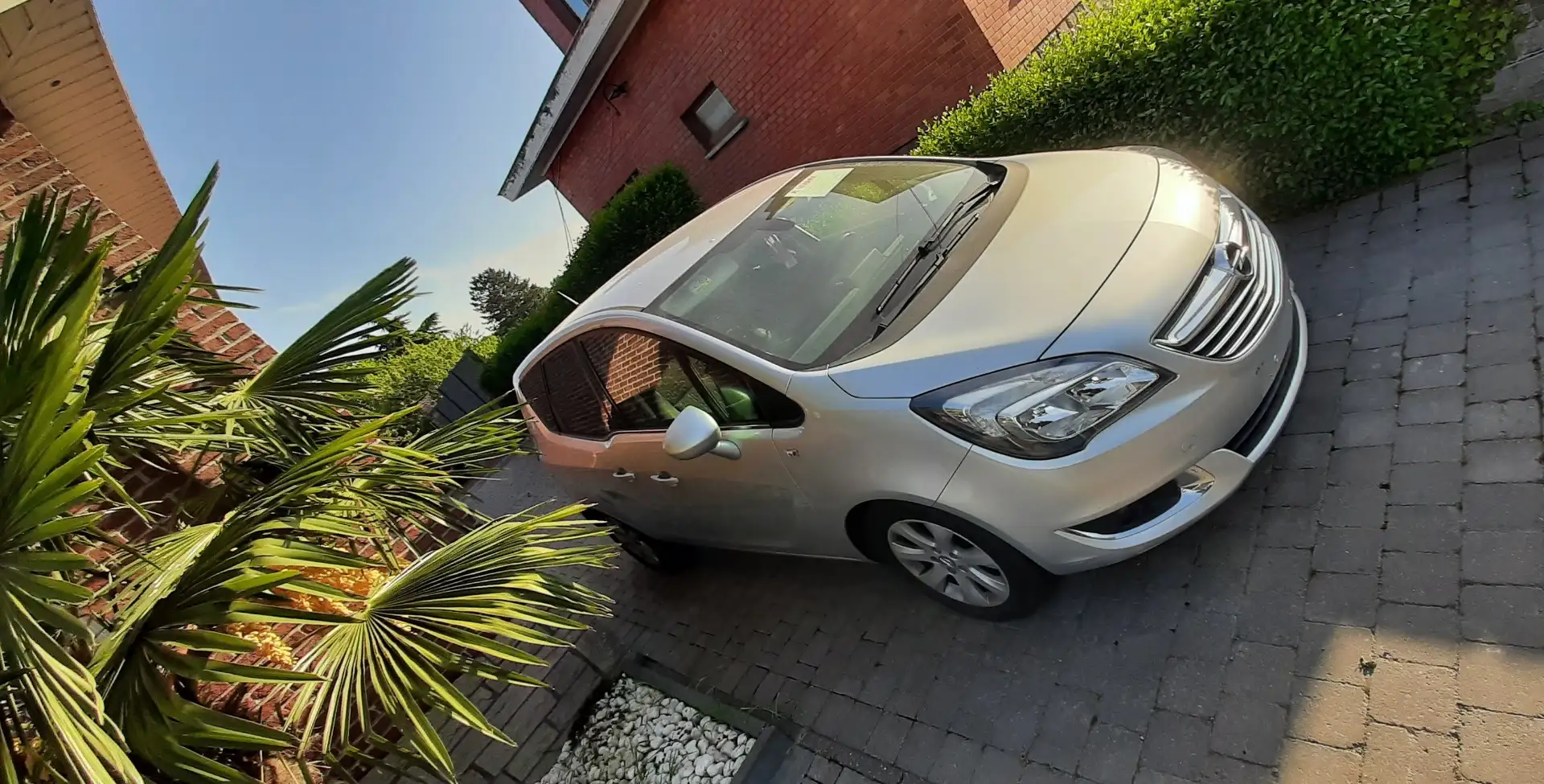 Opel Meriva 1.6 CDTi ecoFLEX Cosmo Start/Stop - 2