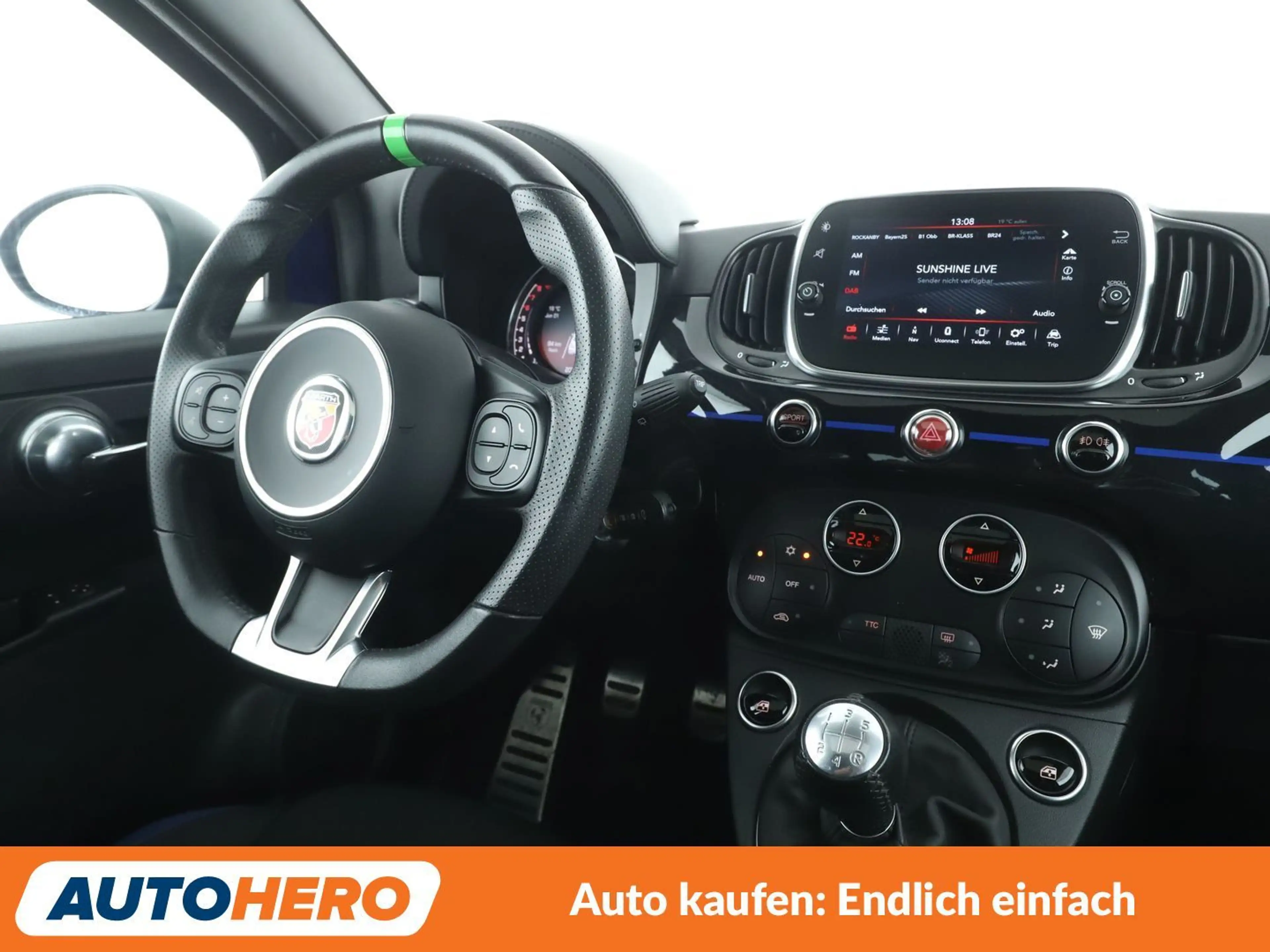 Abarth 595 1.4 Turbo Monster Energy Yamaha *NAVI*BiXENON*ALU* — photo 13
