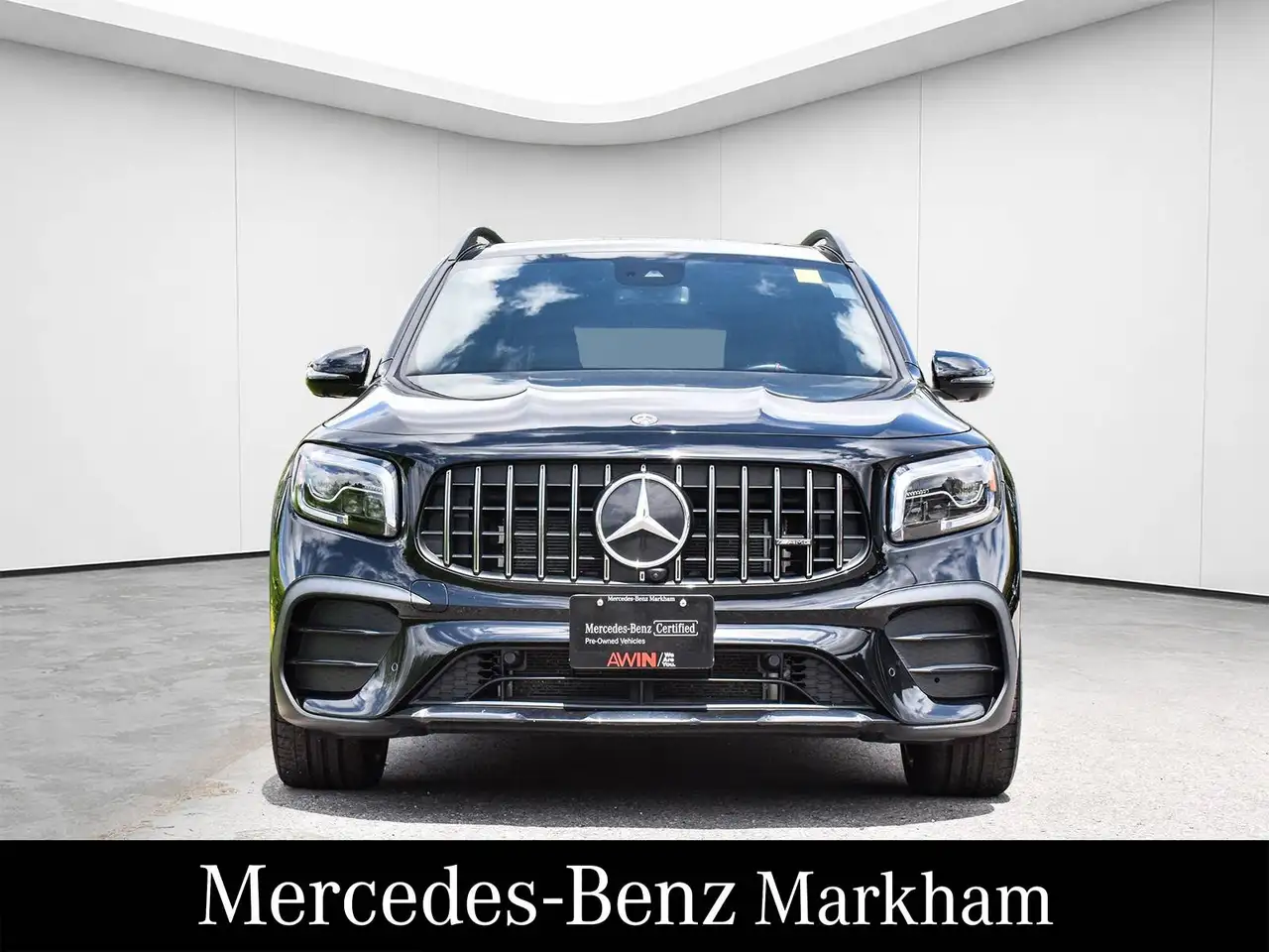 Mercedes-Benz GLB photo Mercedes-Benz GLB