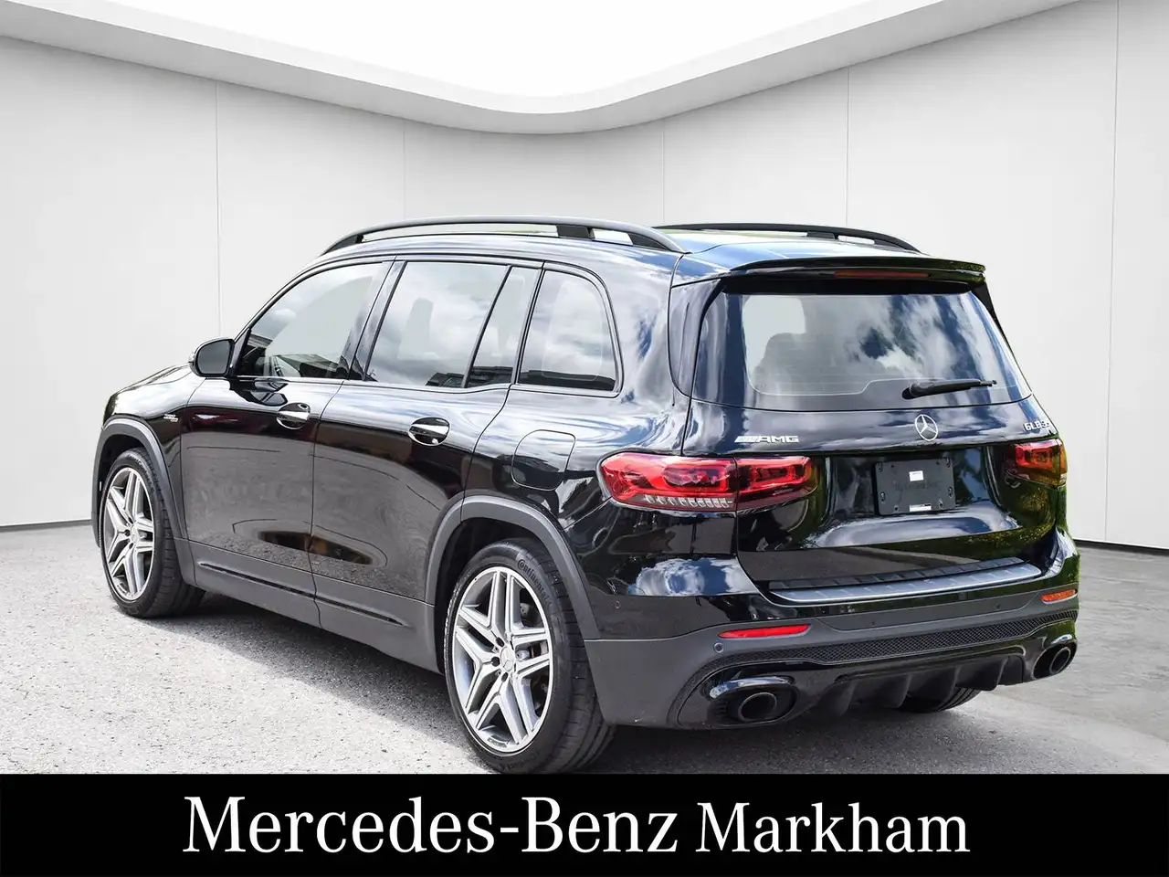 Mercedes-Benz GLB photo Mercedes-Benz GLB