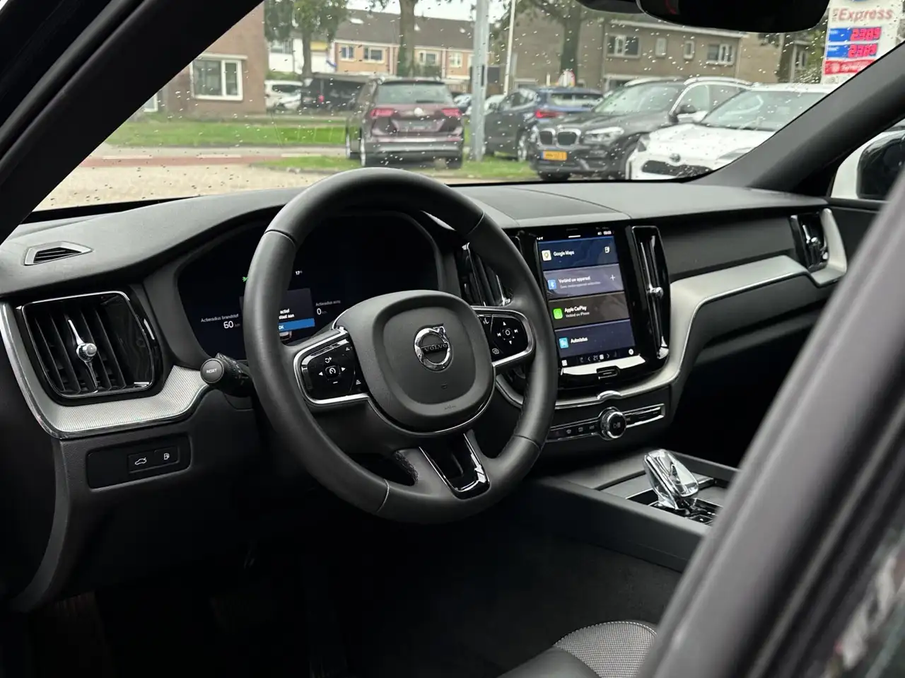 Volvo XC60 2.0 T8 Plug-in hybrid AWD Black Pano, Leer, Trekha, миниатюра 2