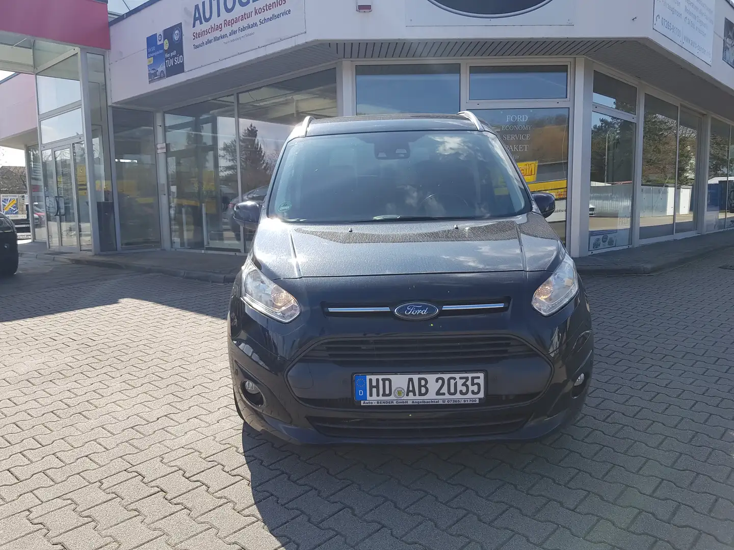 Ford Tourneo Connect Automatik Schwarz - 1