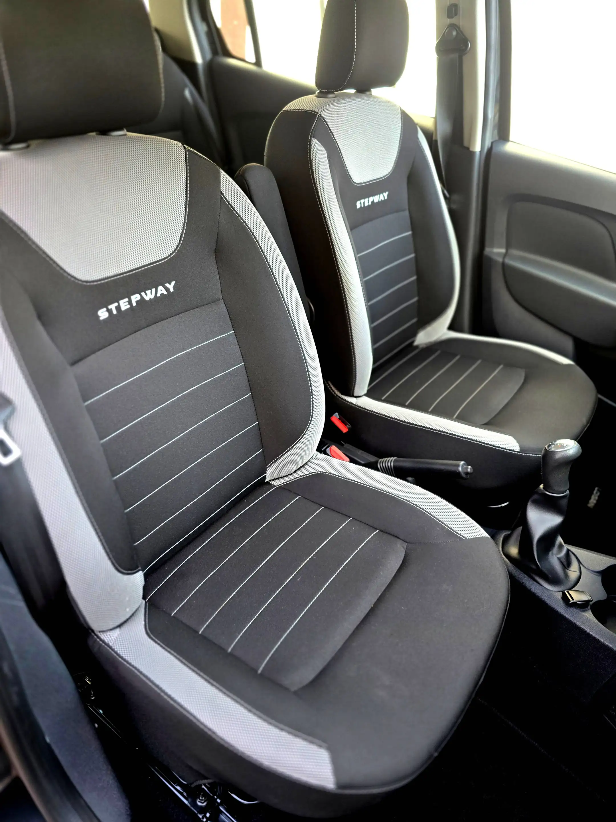 Dacia Logan Stepway — photo 11