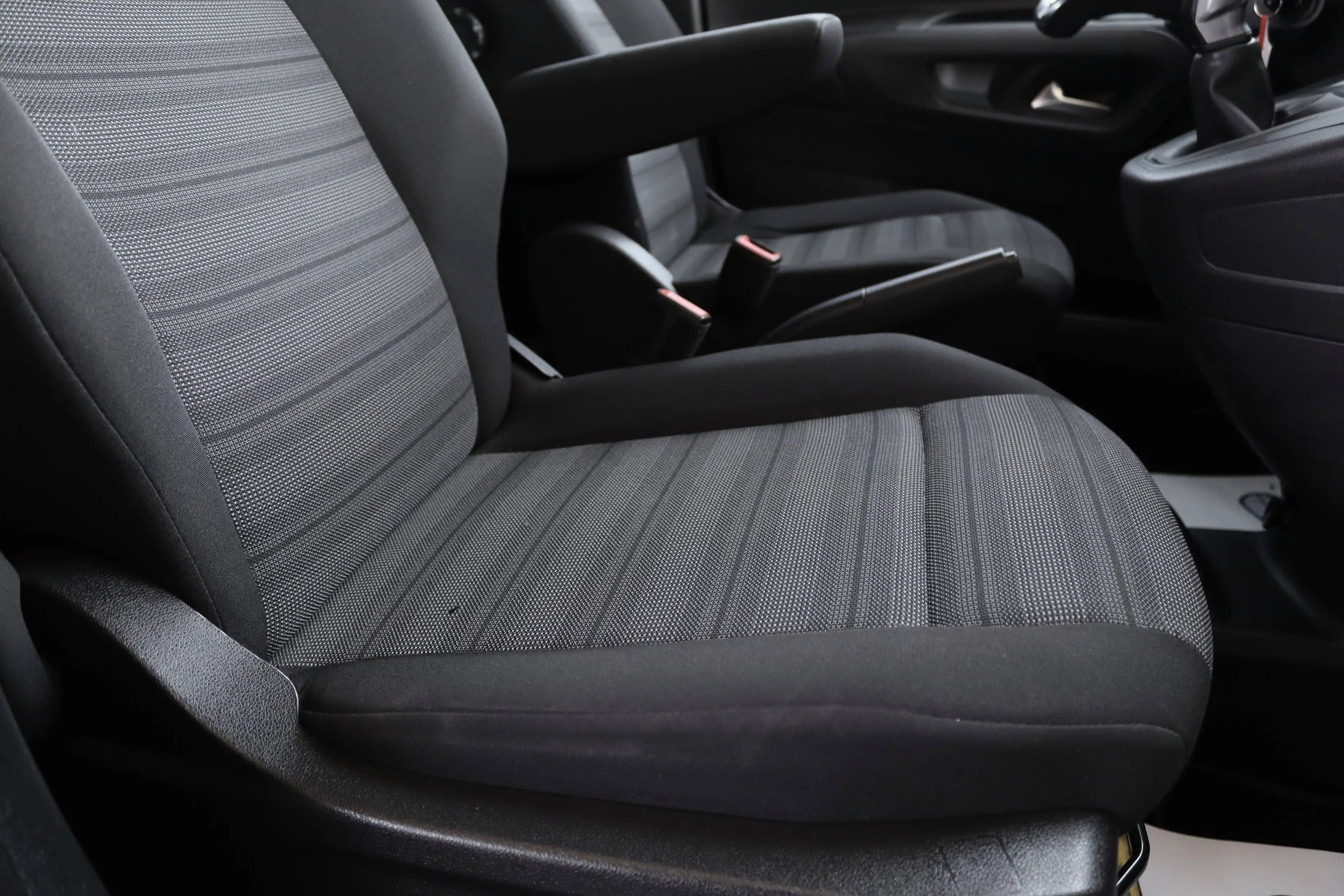 Opel Combo Life Combo Life 1.5 TD Carplay Navi StuurV Garantie* — photo 9