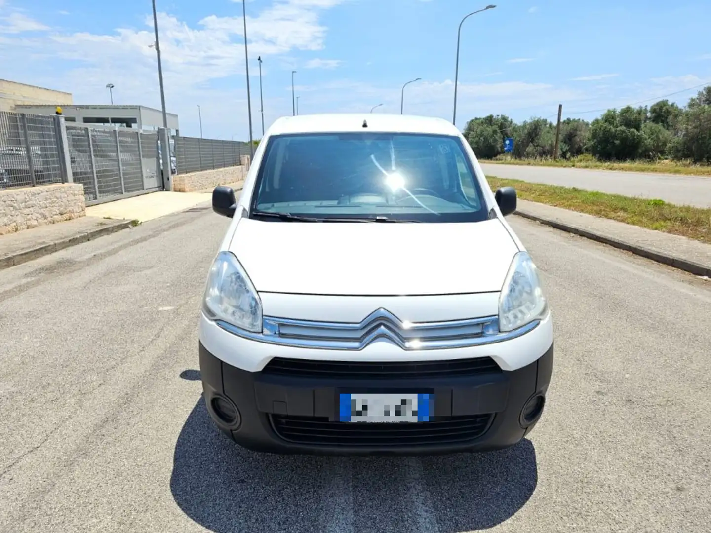 Citroen Berlingo 1.6 HDi 75CV Van 3 posti Club L1 Bianco - 2