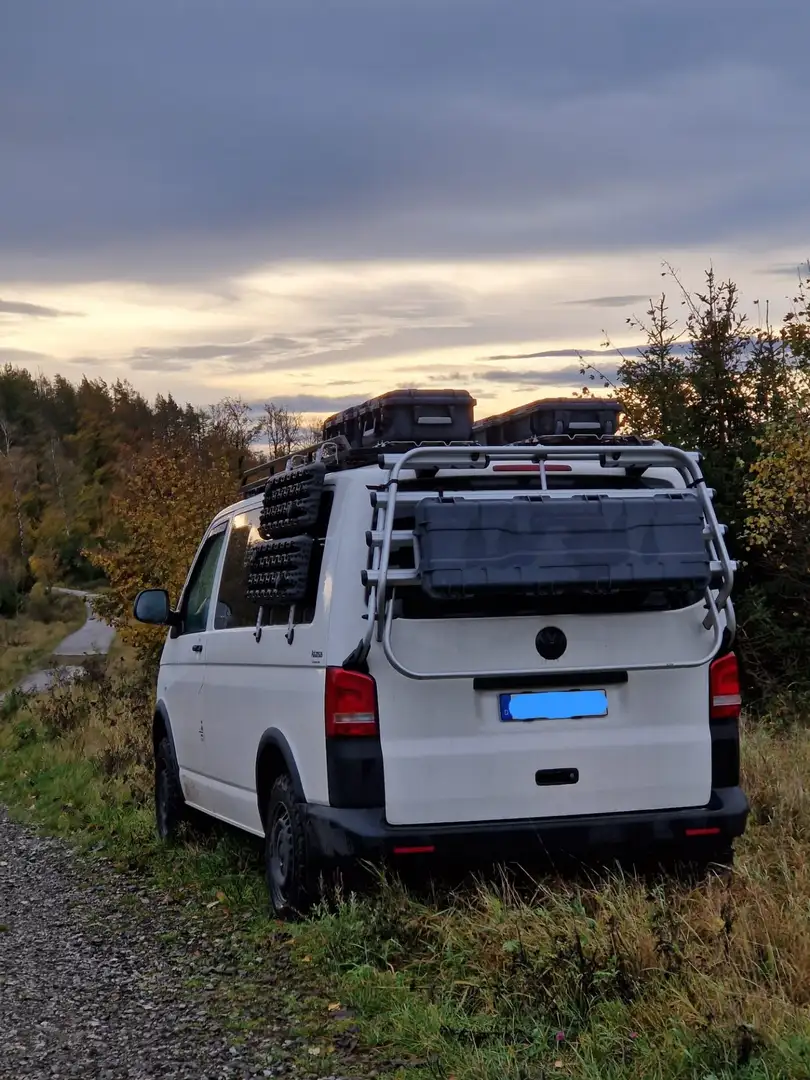 Volkswagen T5 Bianco - 2