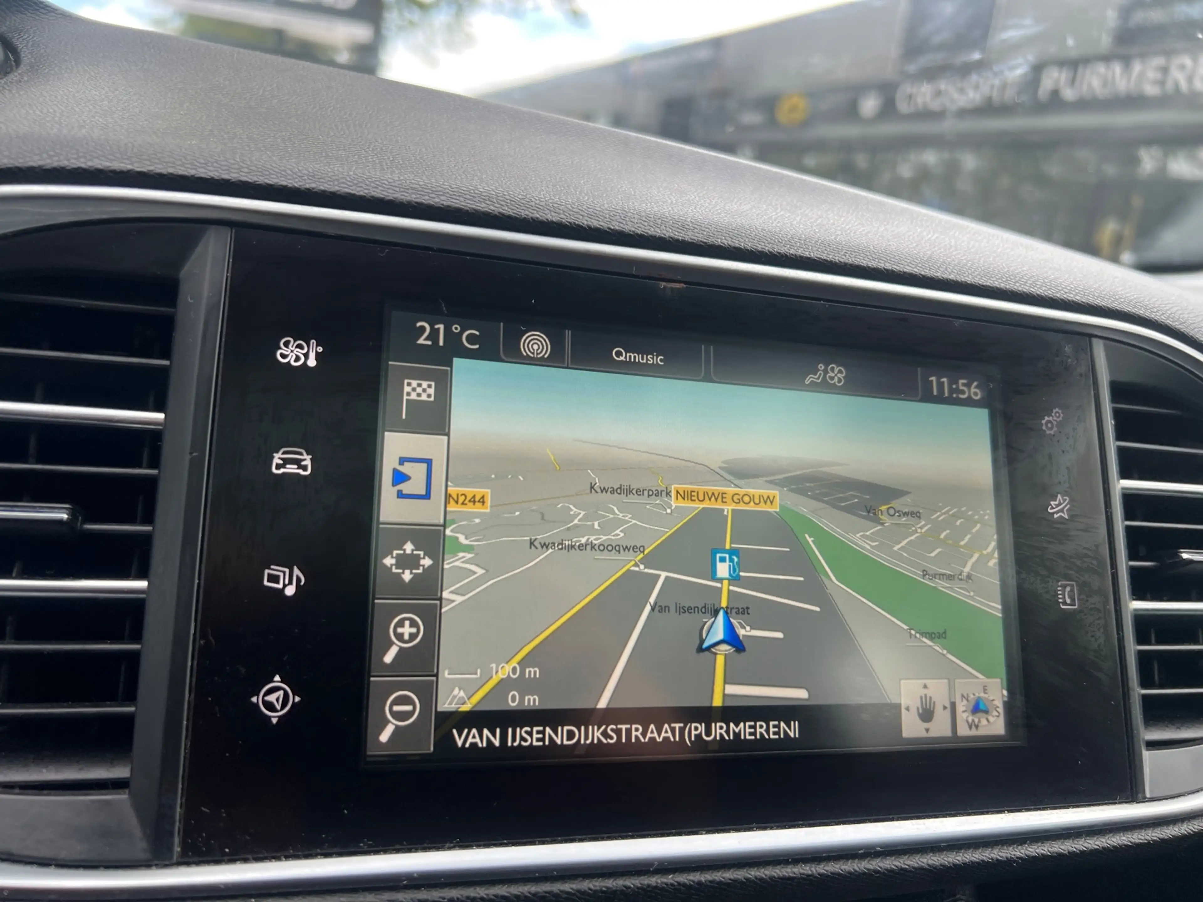 Peugeot 308 1.2 PureTech Blue Lease Executive - PANORAMA — photo 12