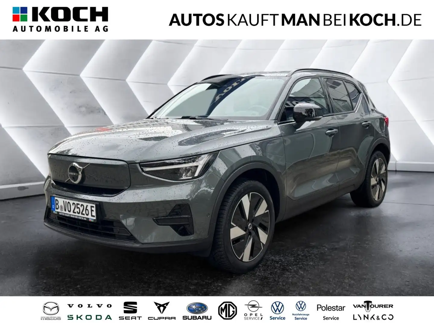 Volvo XC40 EX40 Single Motor RWD Plus Dark Grün - 1