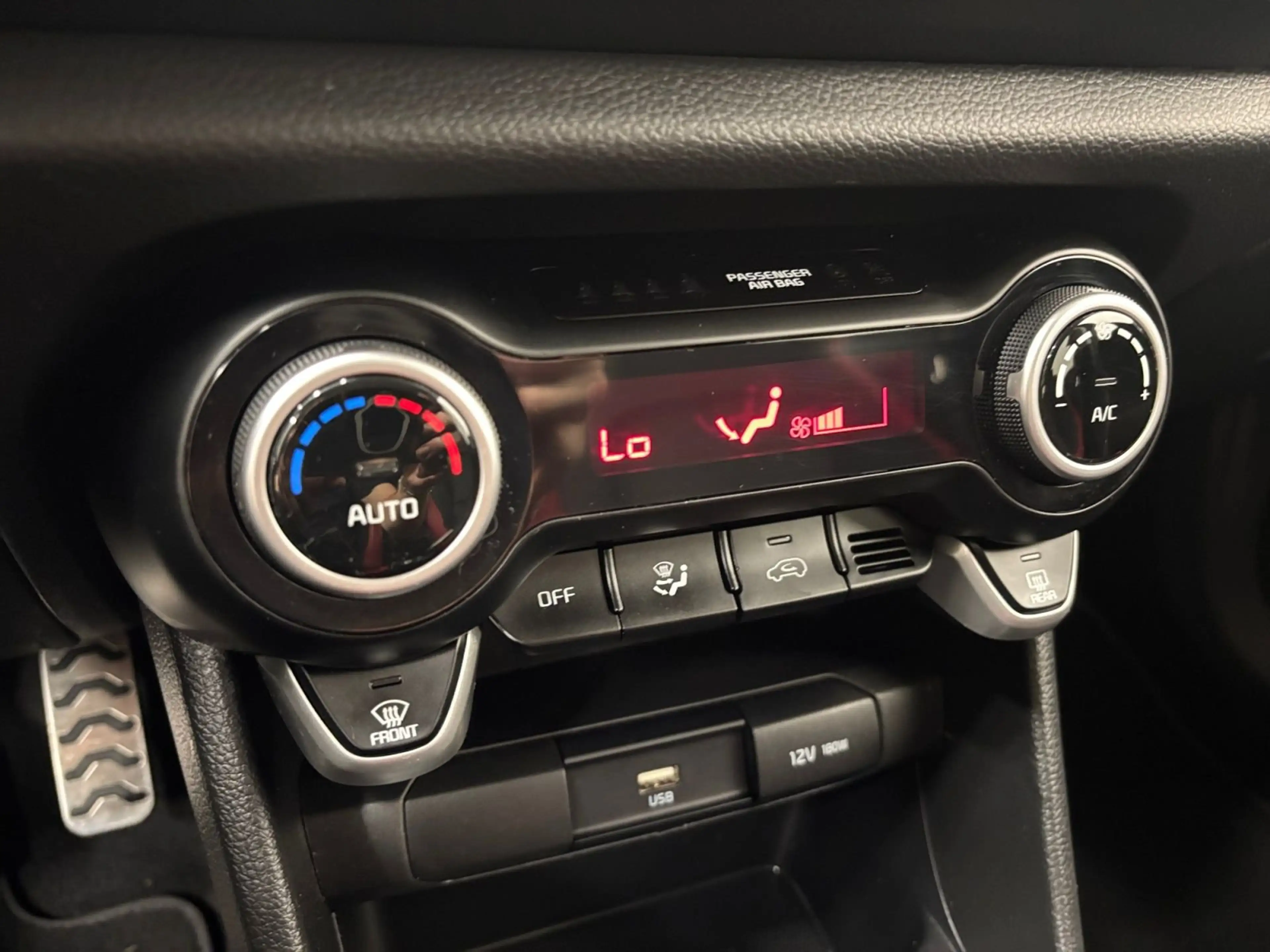 Kia Picanto 1.2MPI 85PK  ISG GT Line — photo 13