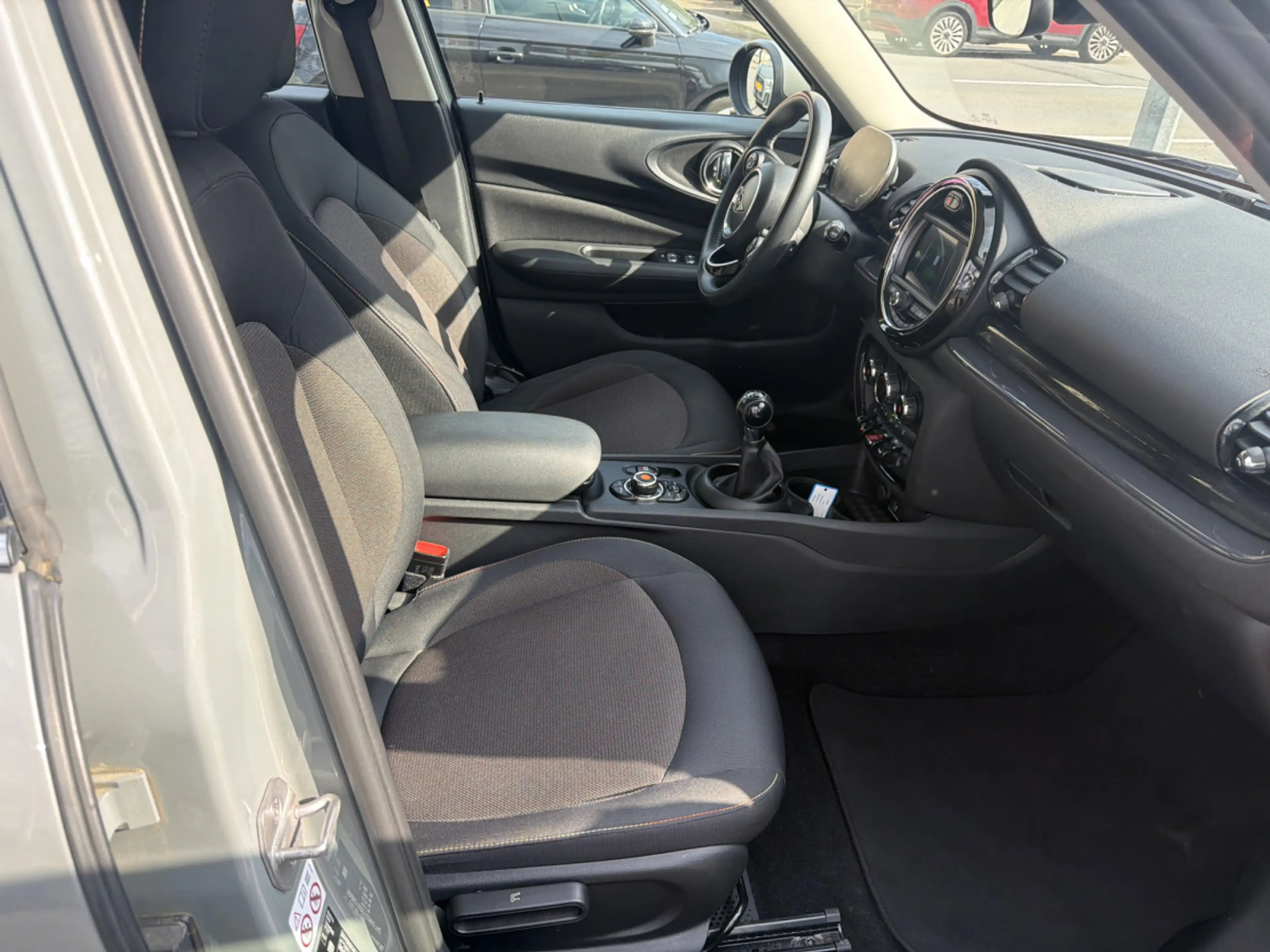 MINI One D Clubman 115CV BM6 — photo 10