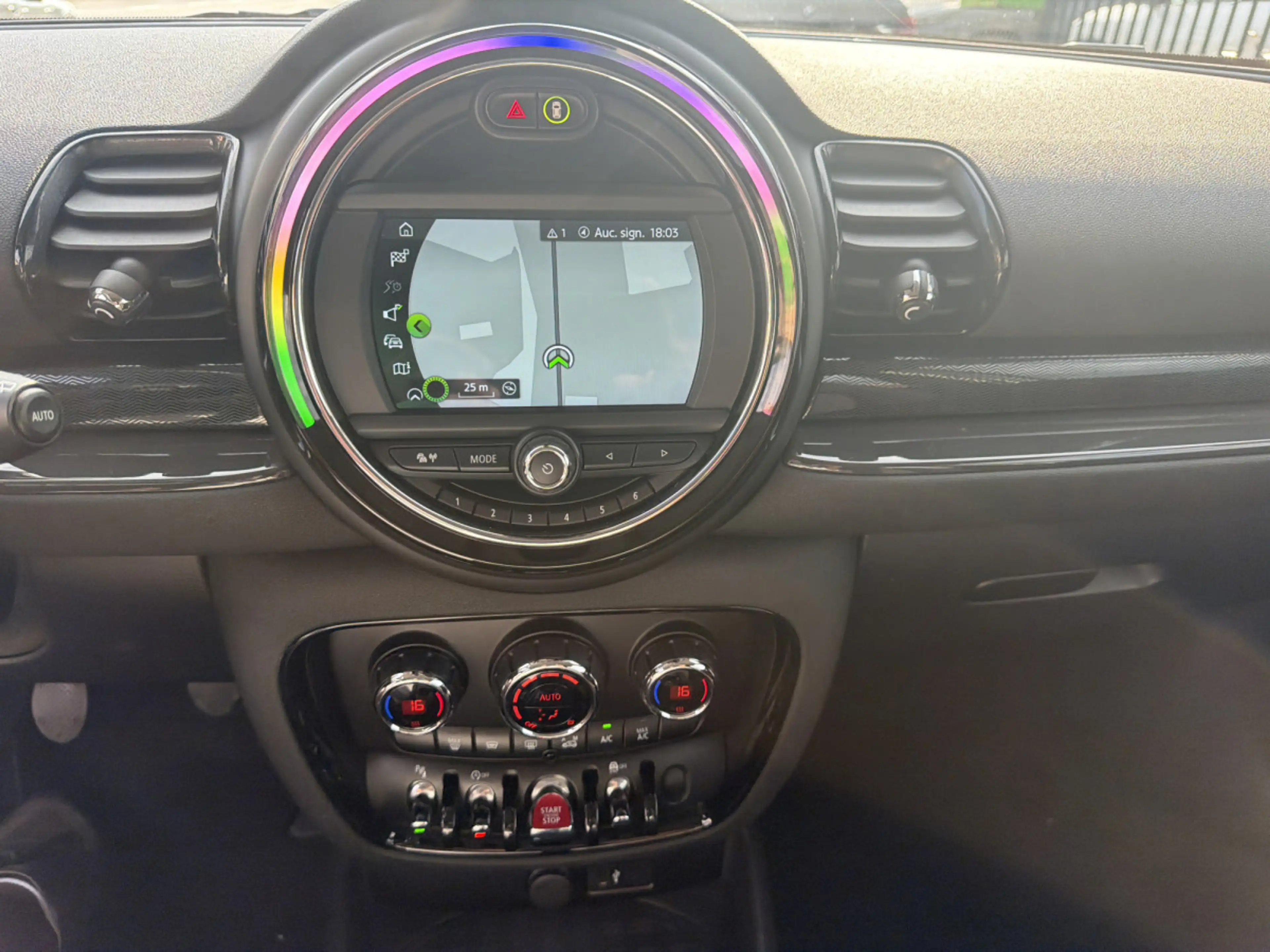 MINI One D Clubman 115CV BM6 — photo 15