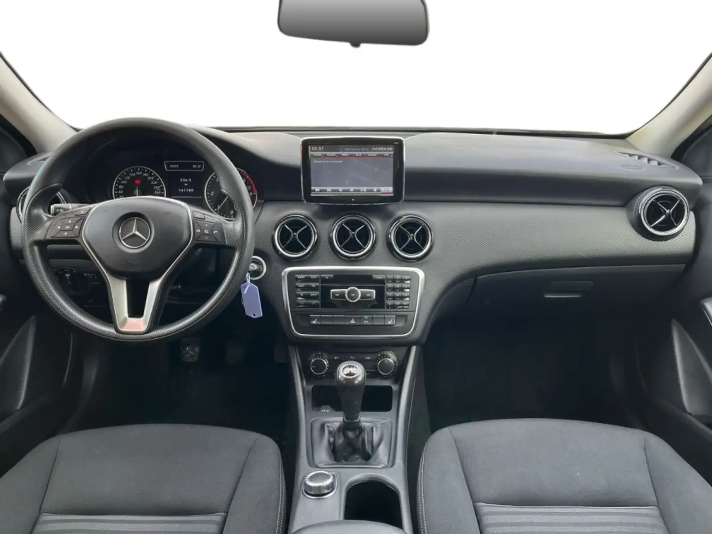 Mercedes-Benz A 180 180CDI BE Urban Negro - 2