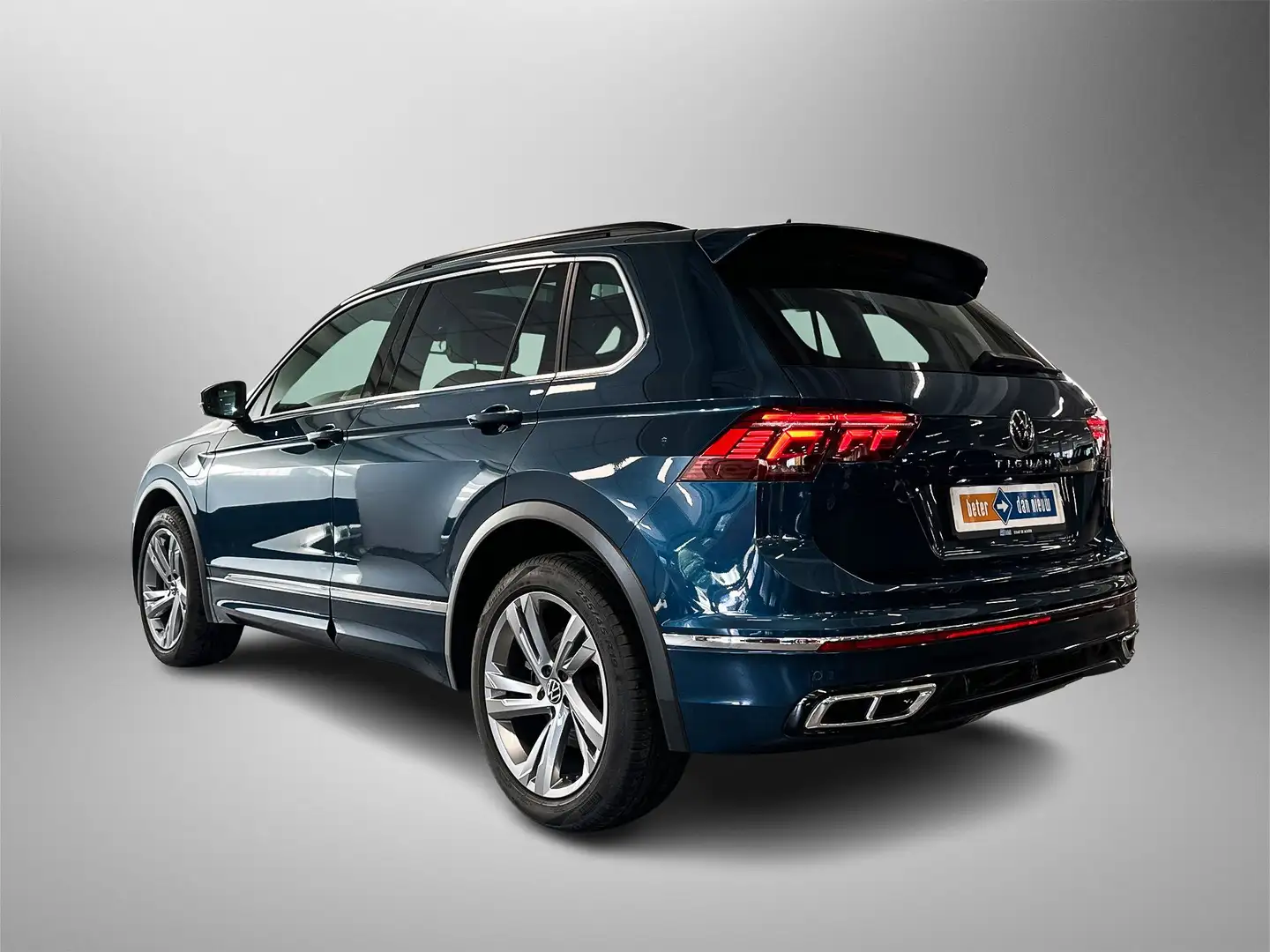 Volkswagen Tiguan 1.4 245pk TSI eHybrid R-Line Business+ Verwarmbaar Bleu - 2