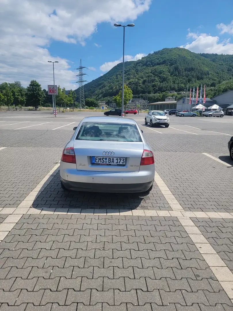 Audi A4 1.9 TDI - 1